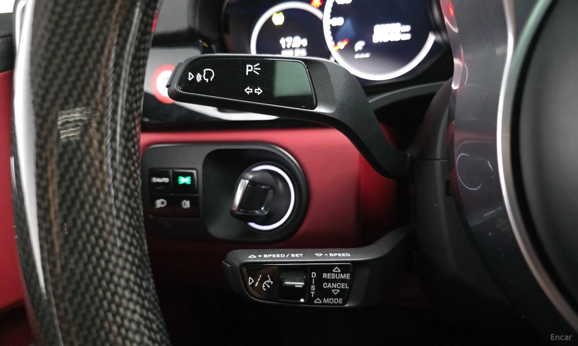Porsche Cayenne (PO536) превью 17