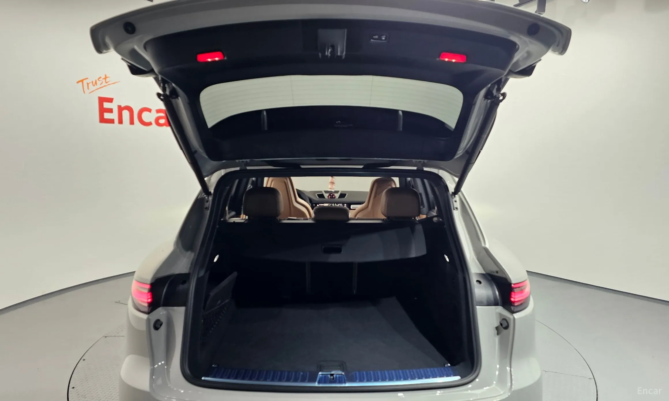 Porsche Cayenne (PO536) превью 20