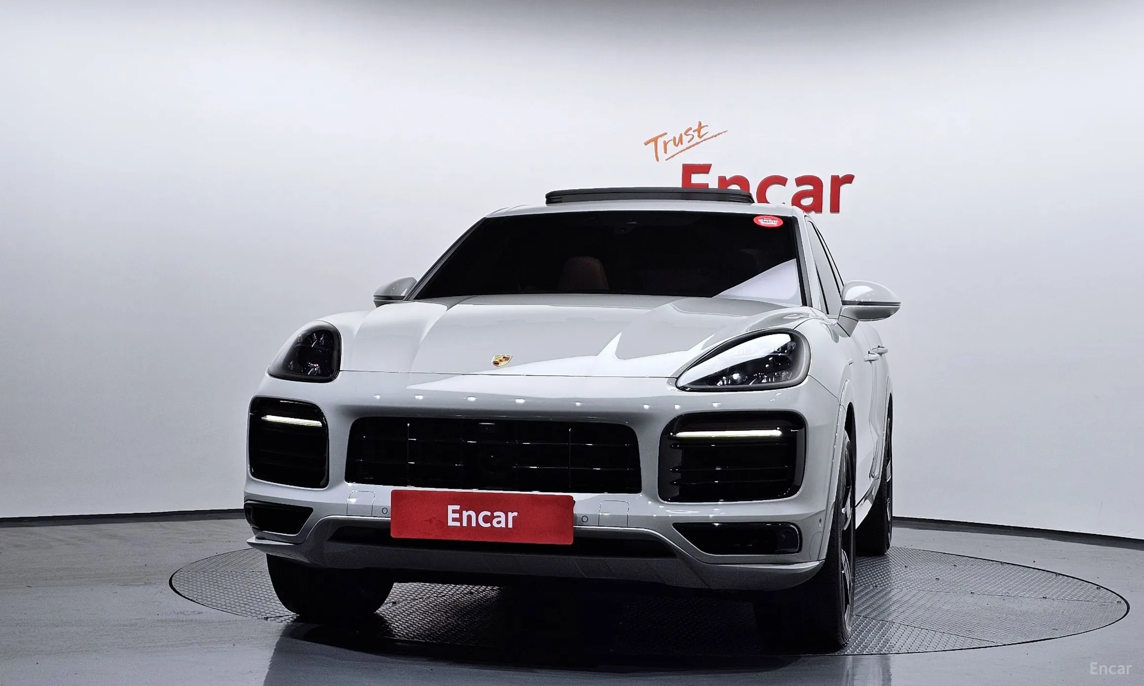 Porsche Cayenne (PO536) превью 3