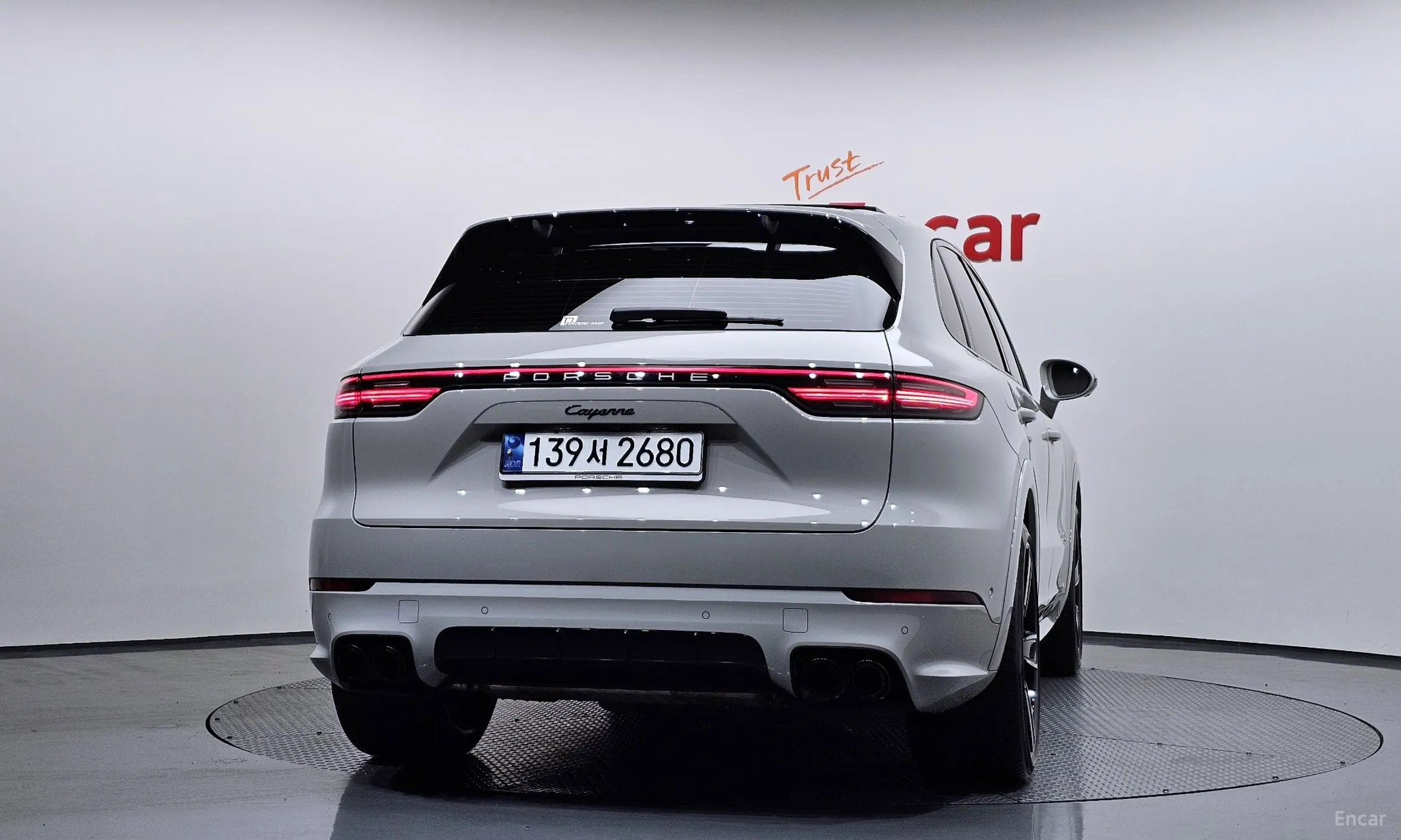 Porsche Cayenne (PO536) превью 4