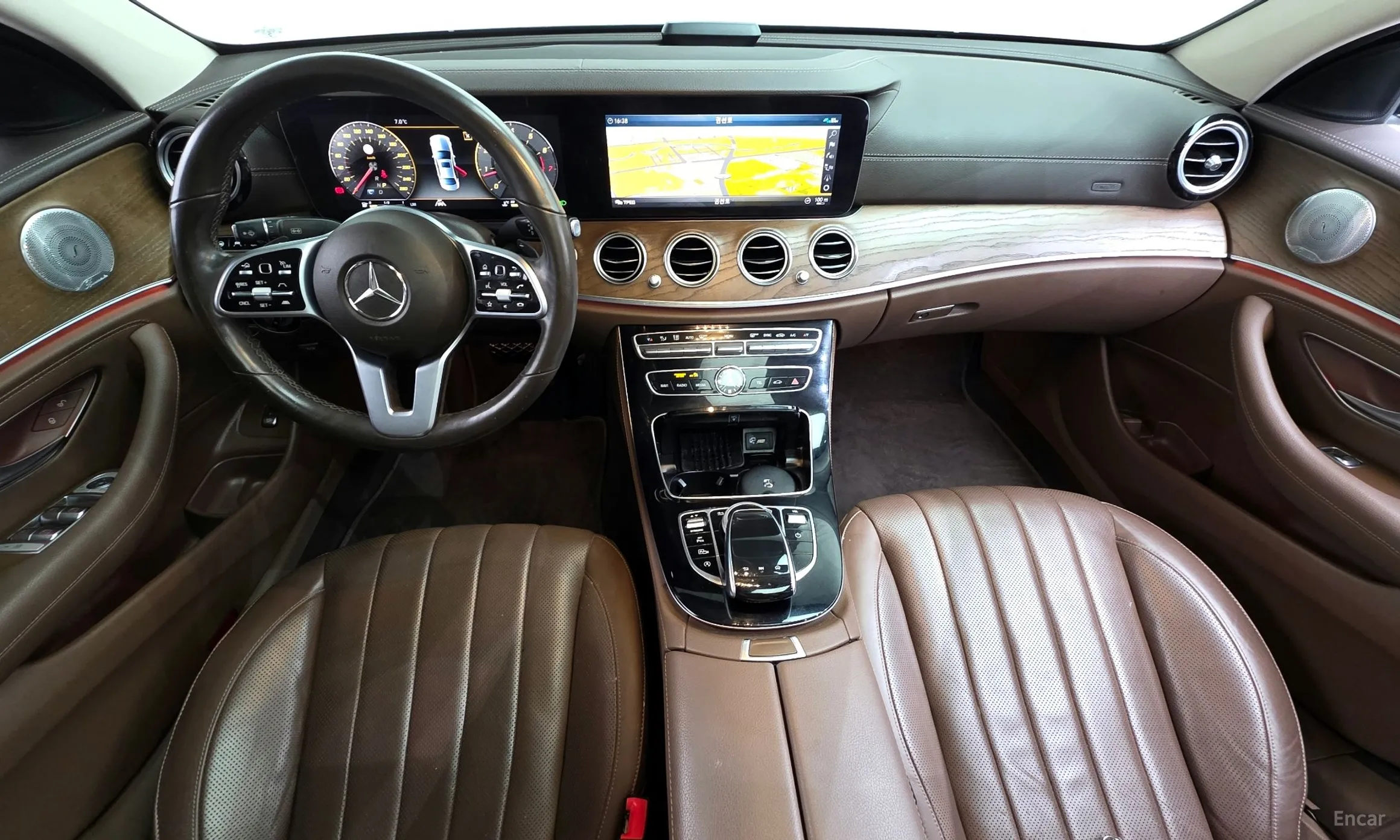Mercedes Benz E-Class W213 превью 7