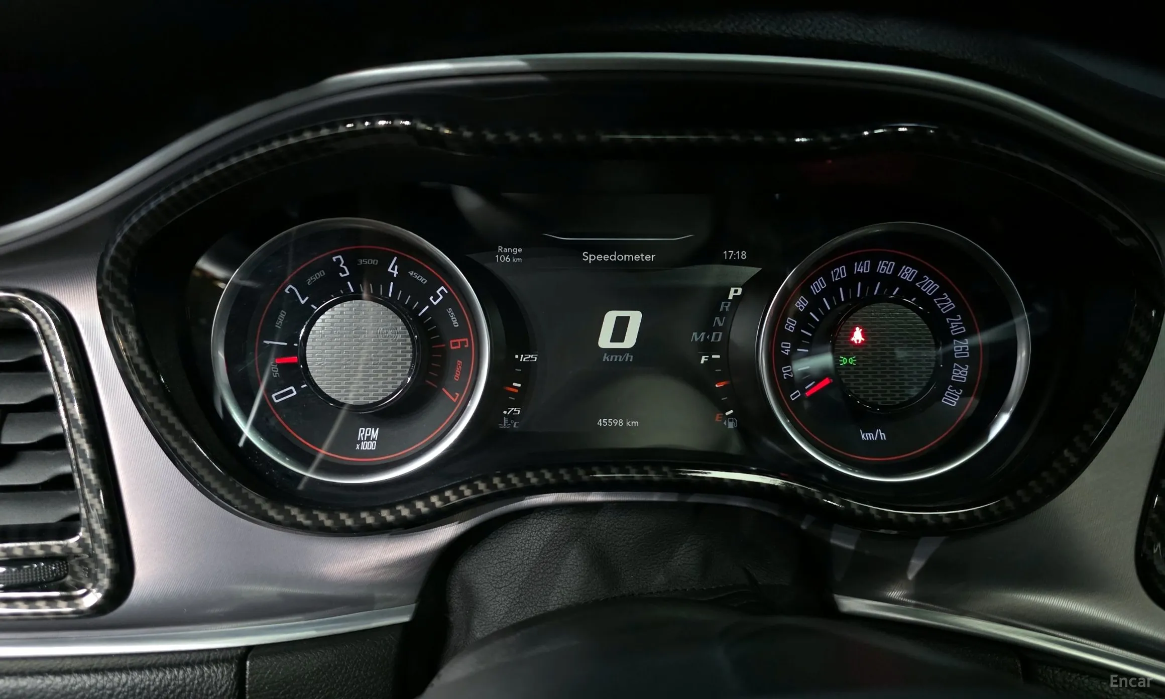 Dodge Challenger превью 8
