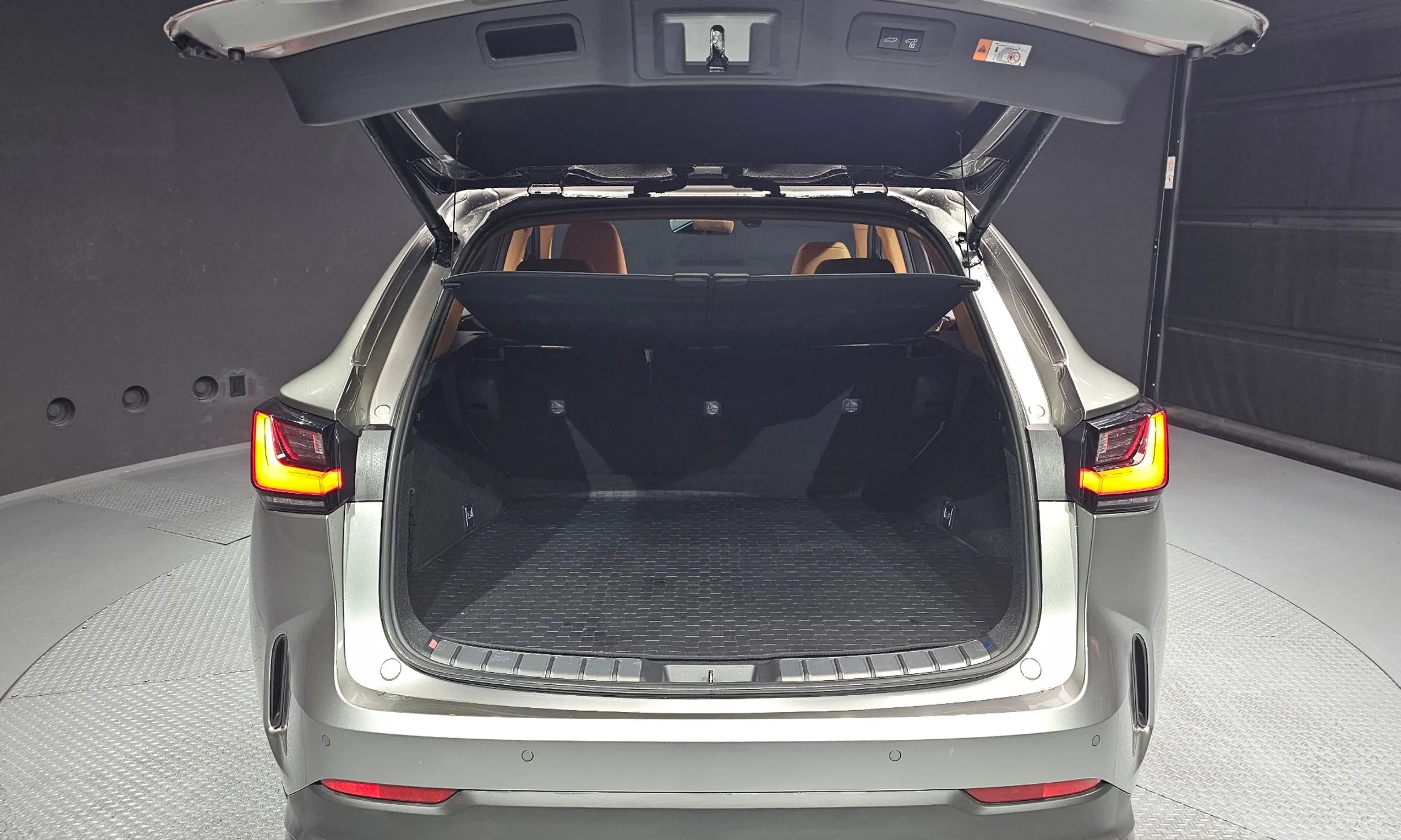 Lexus NX350h Gen 2 превью 20