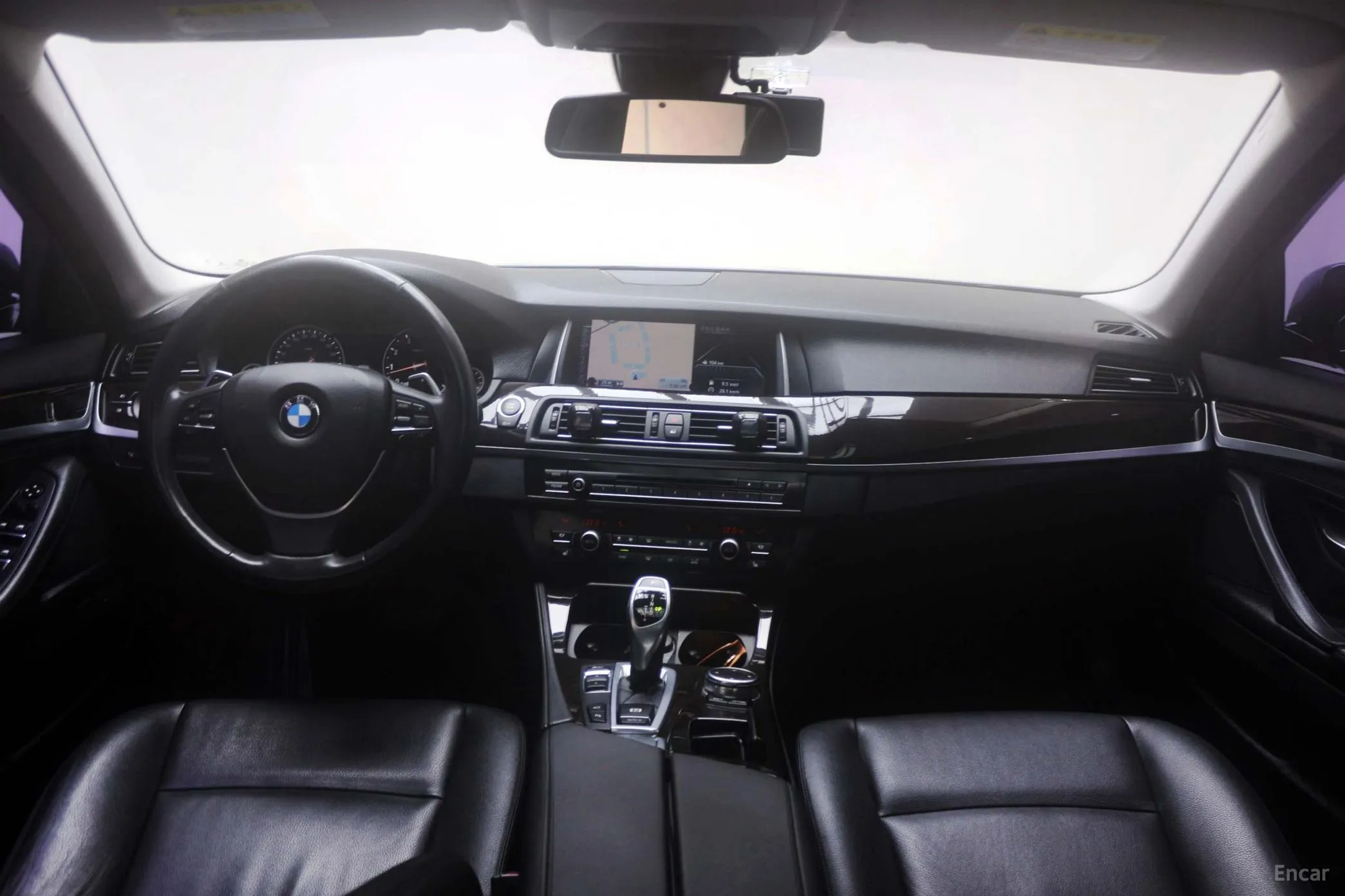 BMW 5 Series (F10) превью 2