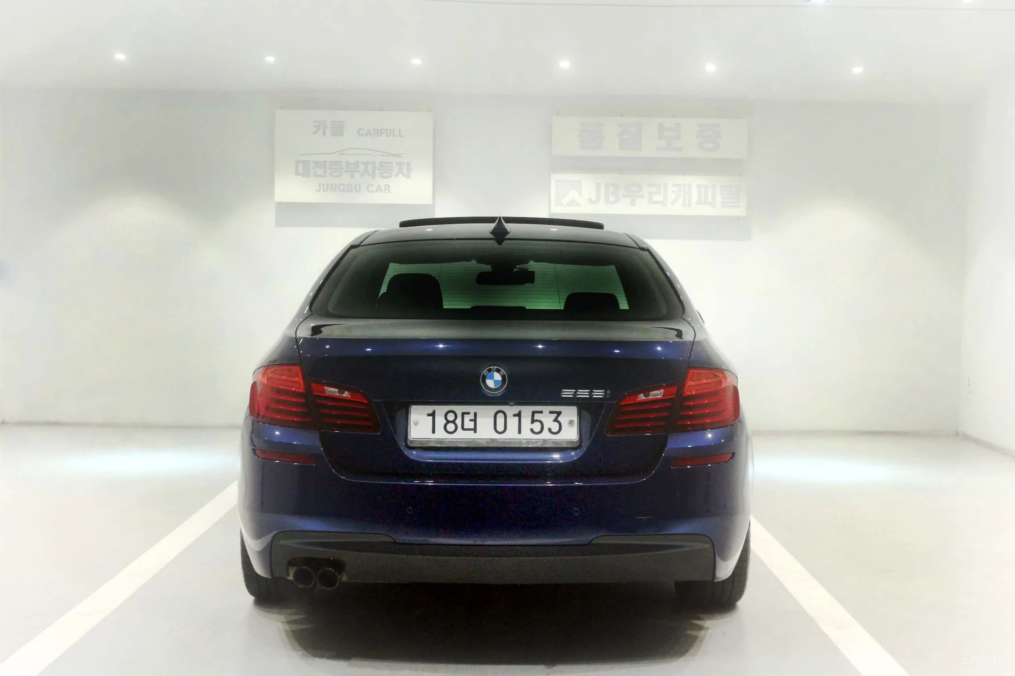 BMW 5 Series (F10) превью 4