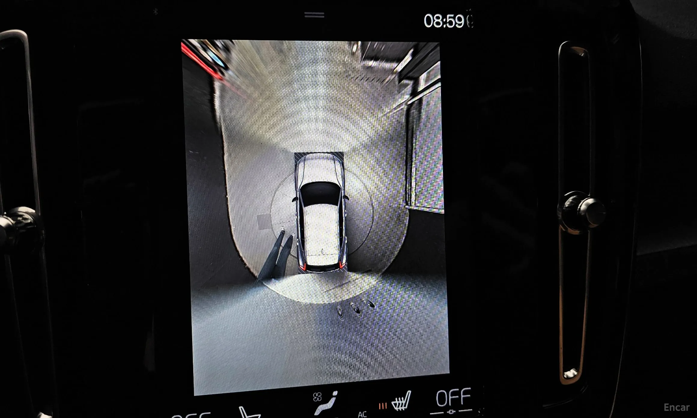 Volvo XC40 превью 14