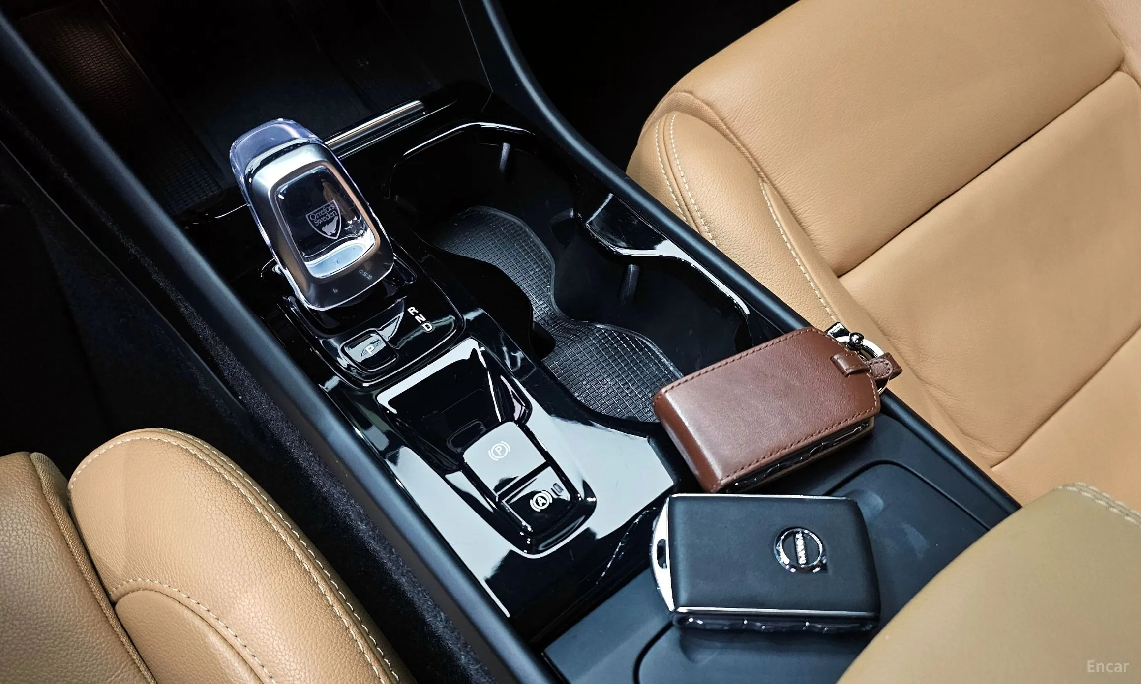 Volvo XC40 превью 9