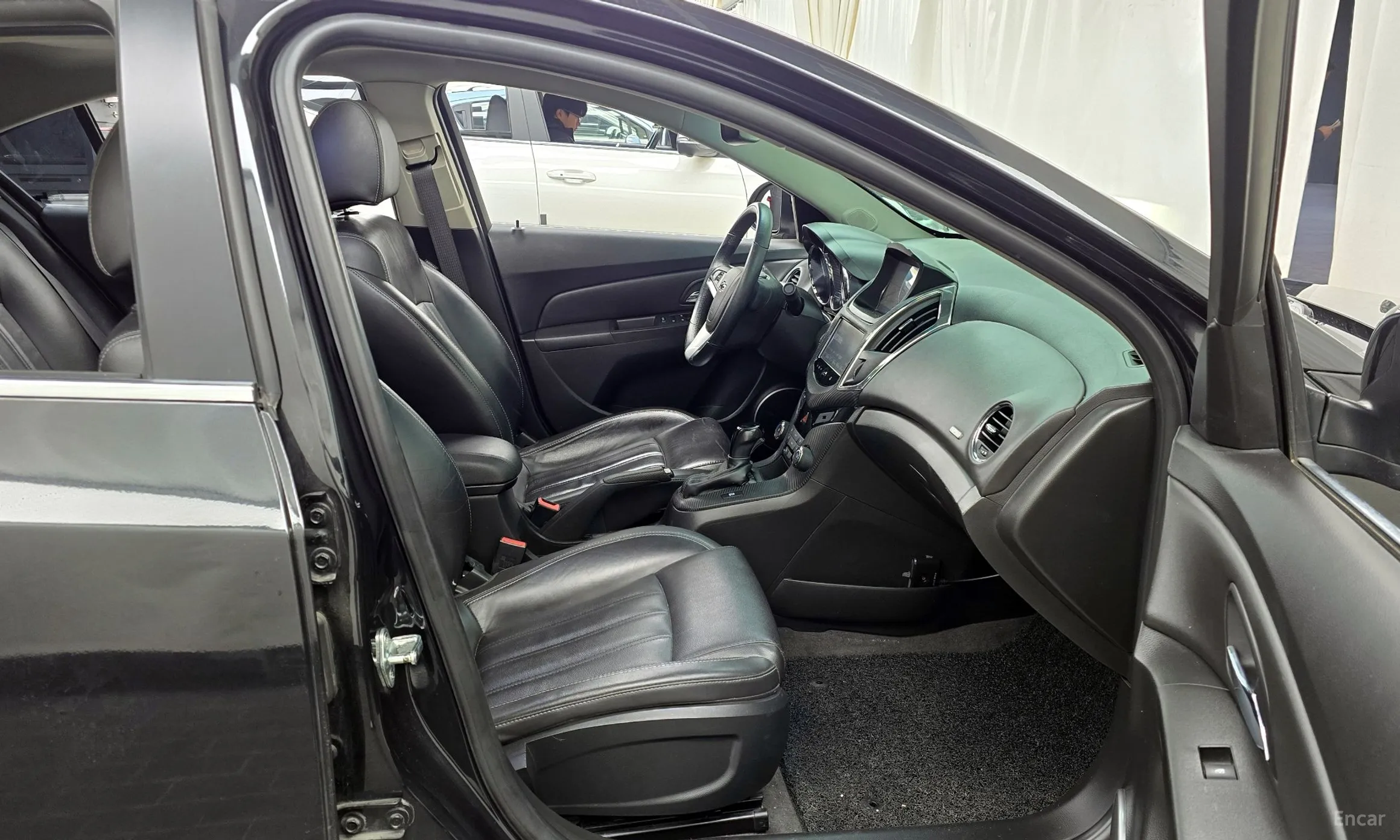 Chevrolet (GM Daewoo) Cruze превью 11