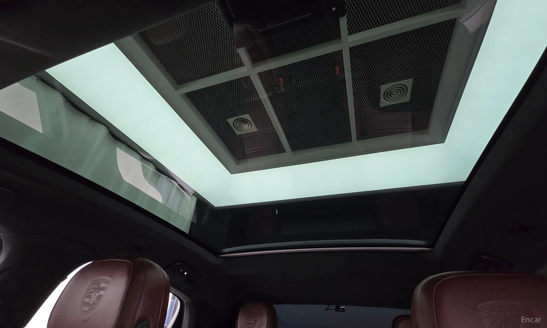 Porsche Cayenne (PO536) превью 18