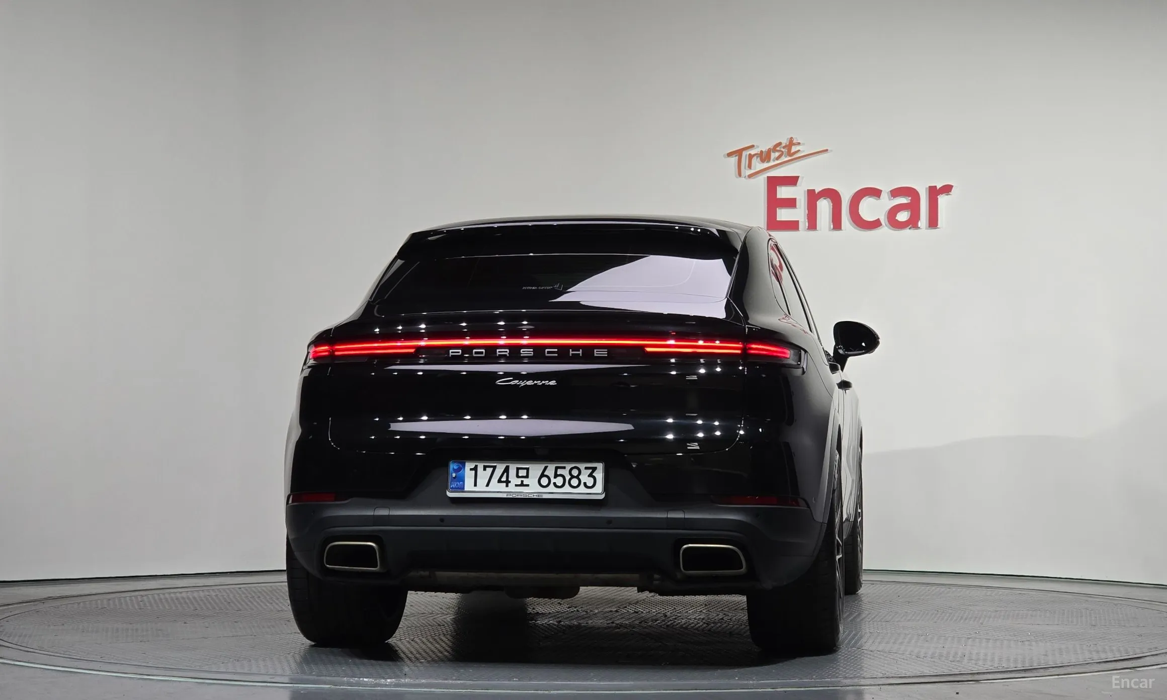 Porsche Cayenne (PO536) превью 4