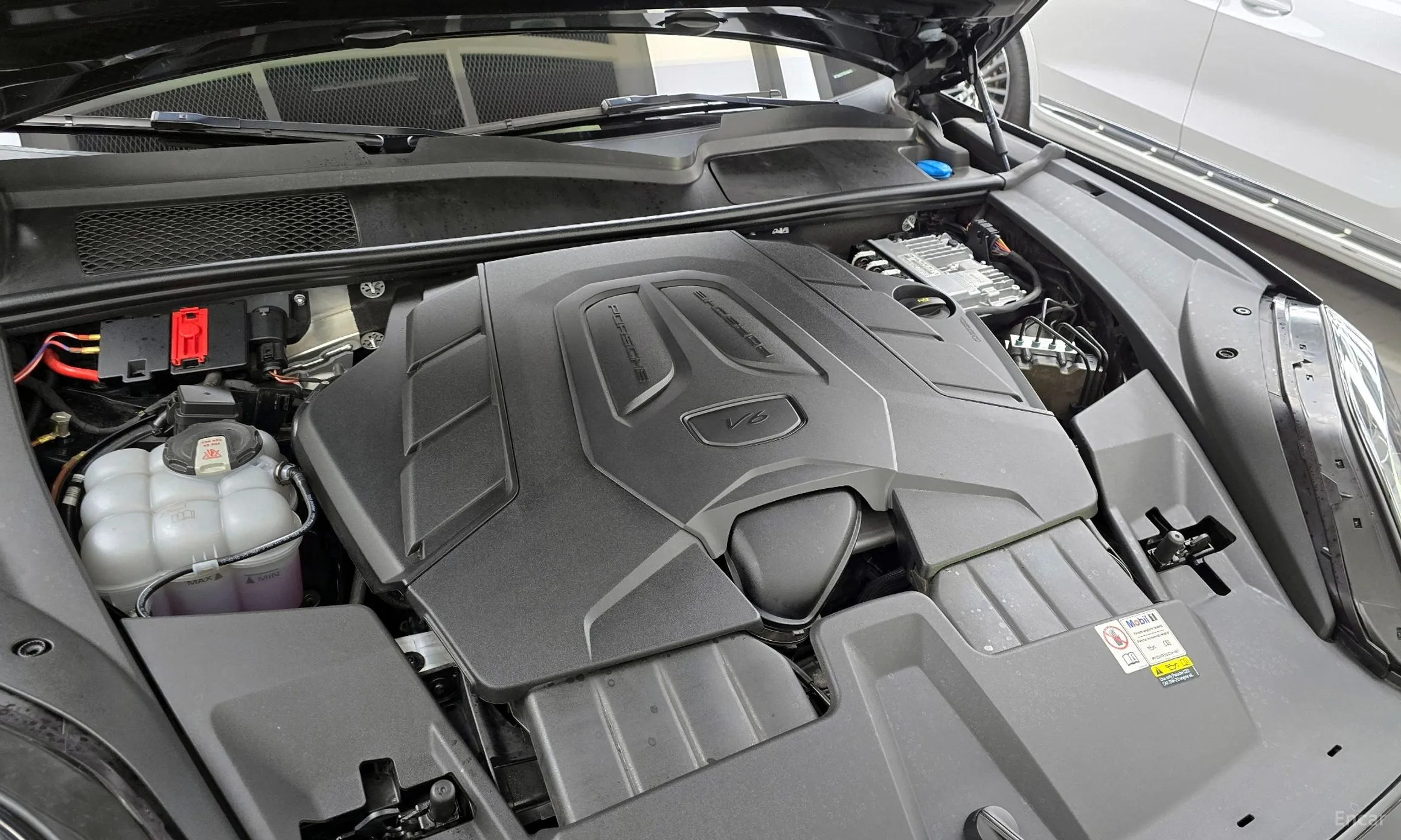 Porsche Cayenne (PO536) превью 6