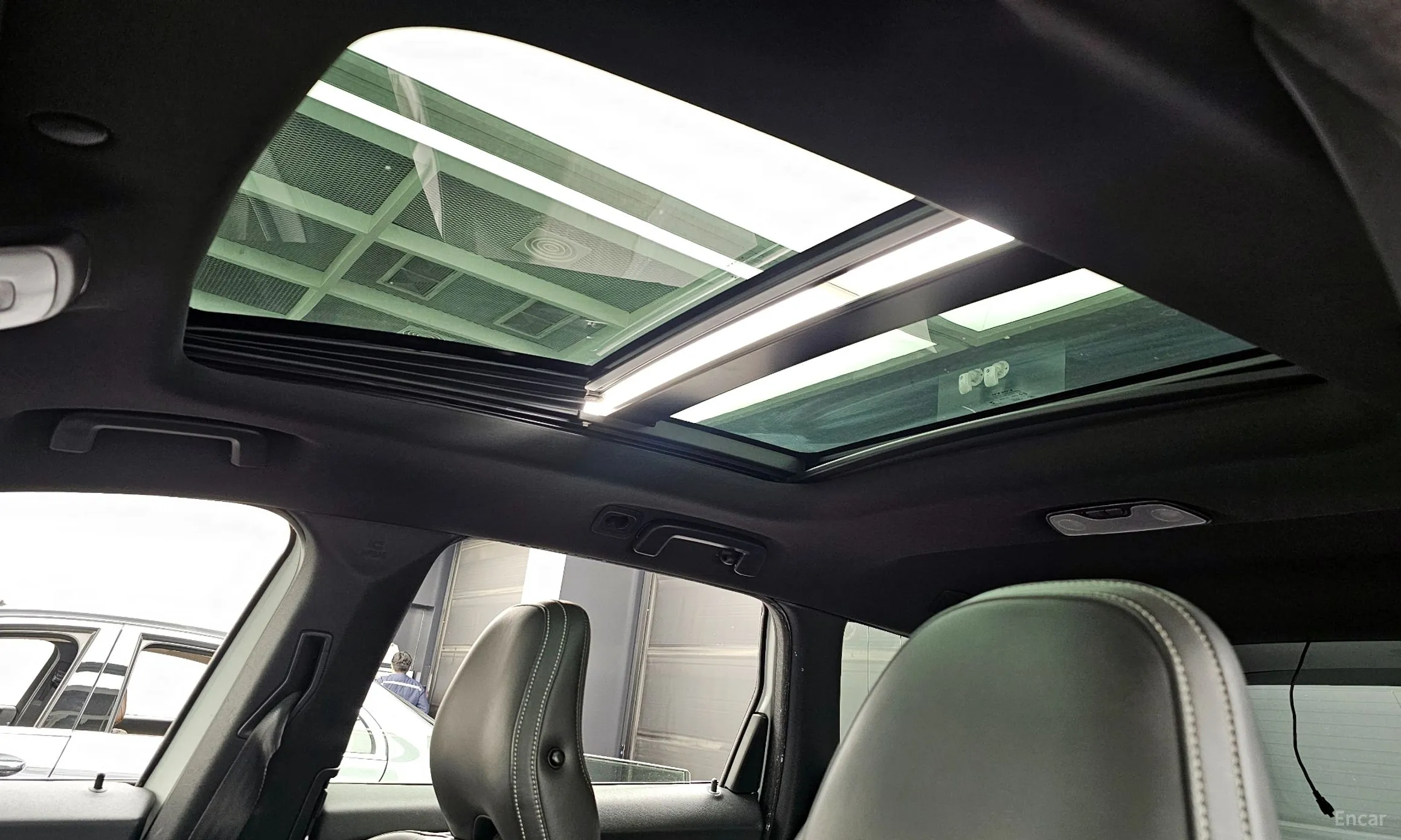 Volvo XC60 превью 19