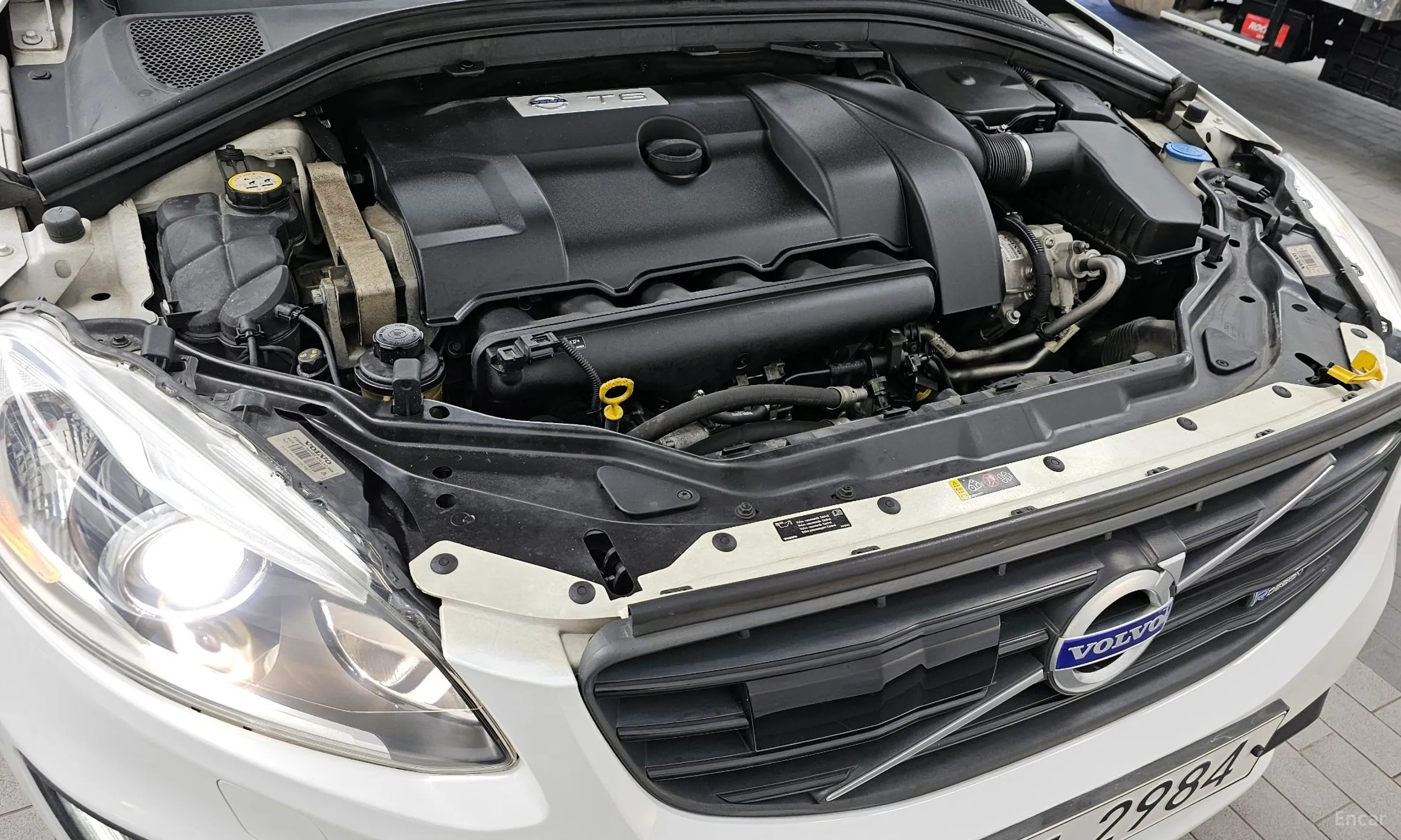 Volvo XC60 превью 6
