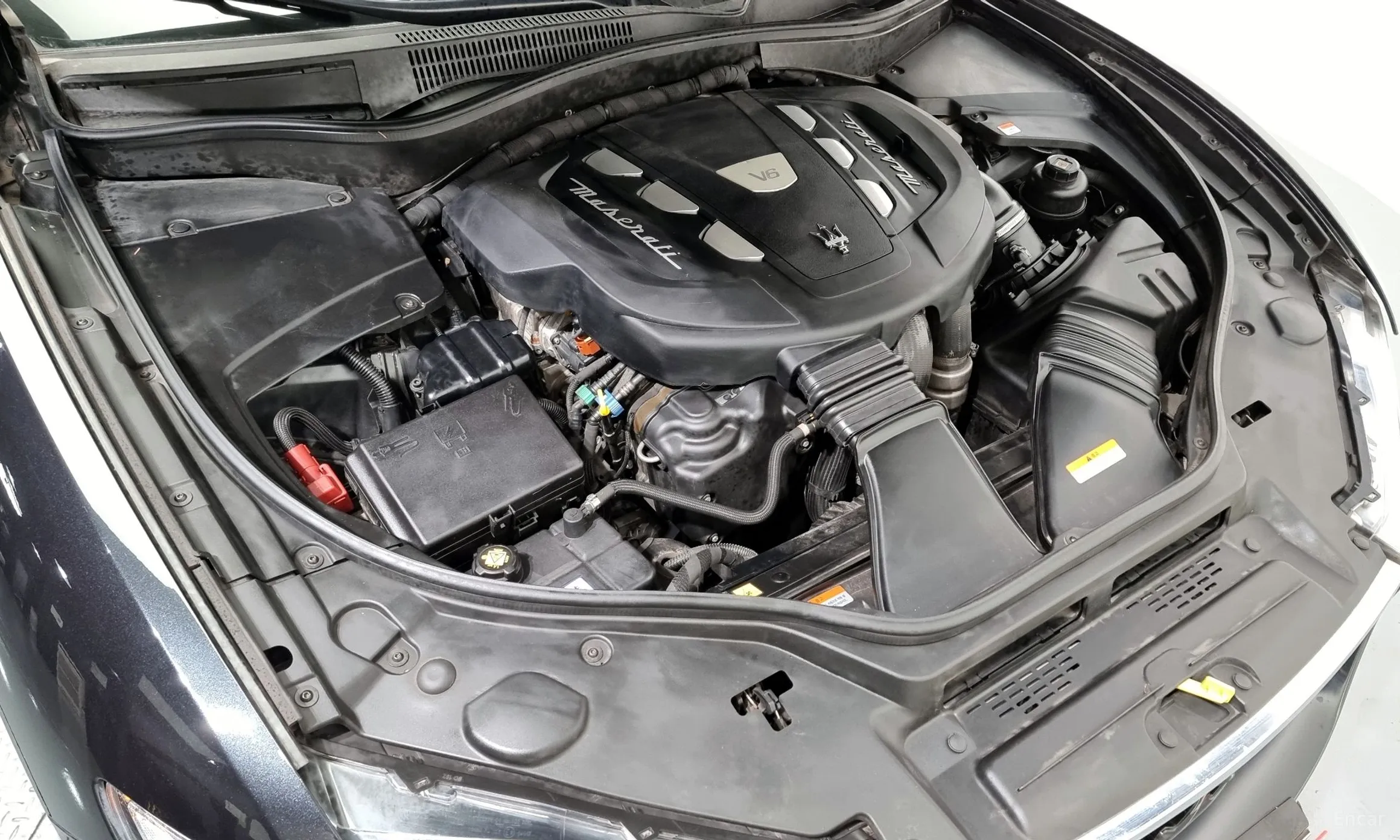 Maserati Levante превью 6