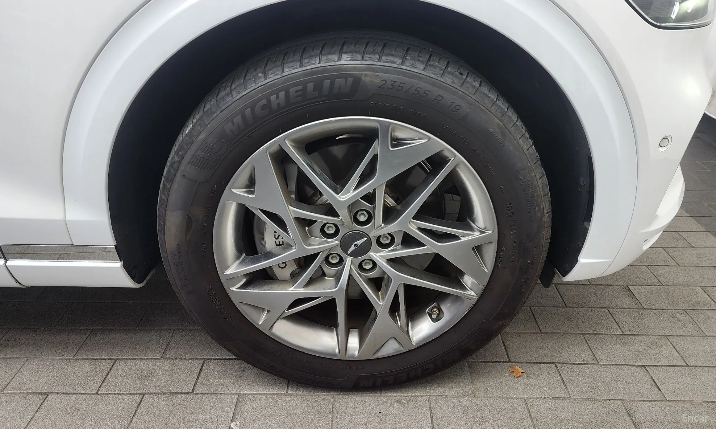 Genesis GV70 превью 5