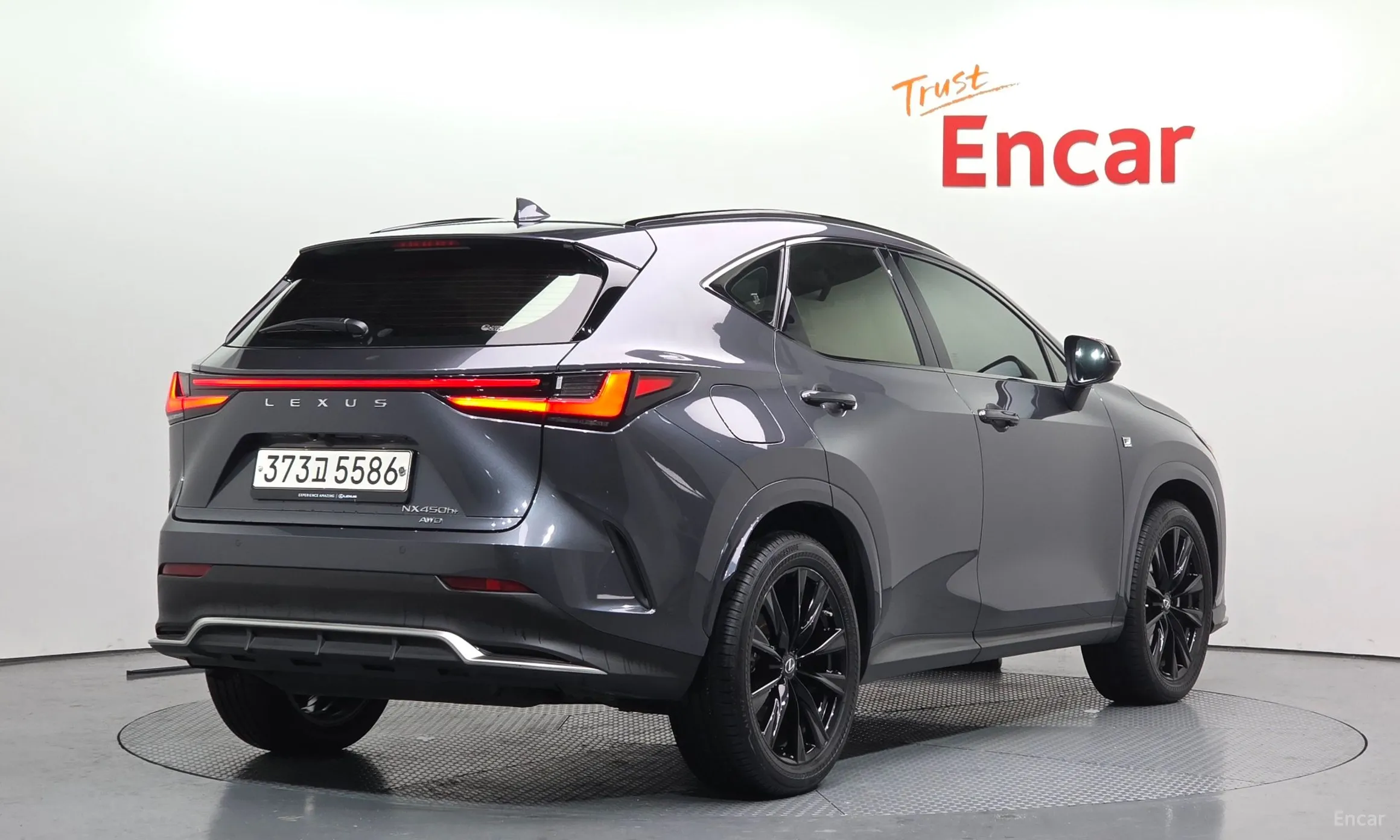 Lexus NX450h + 2nd Gen