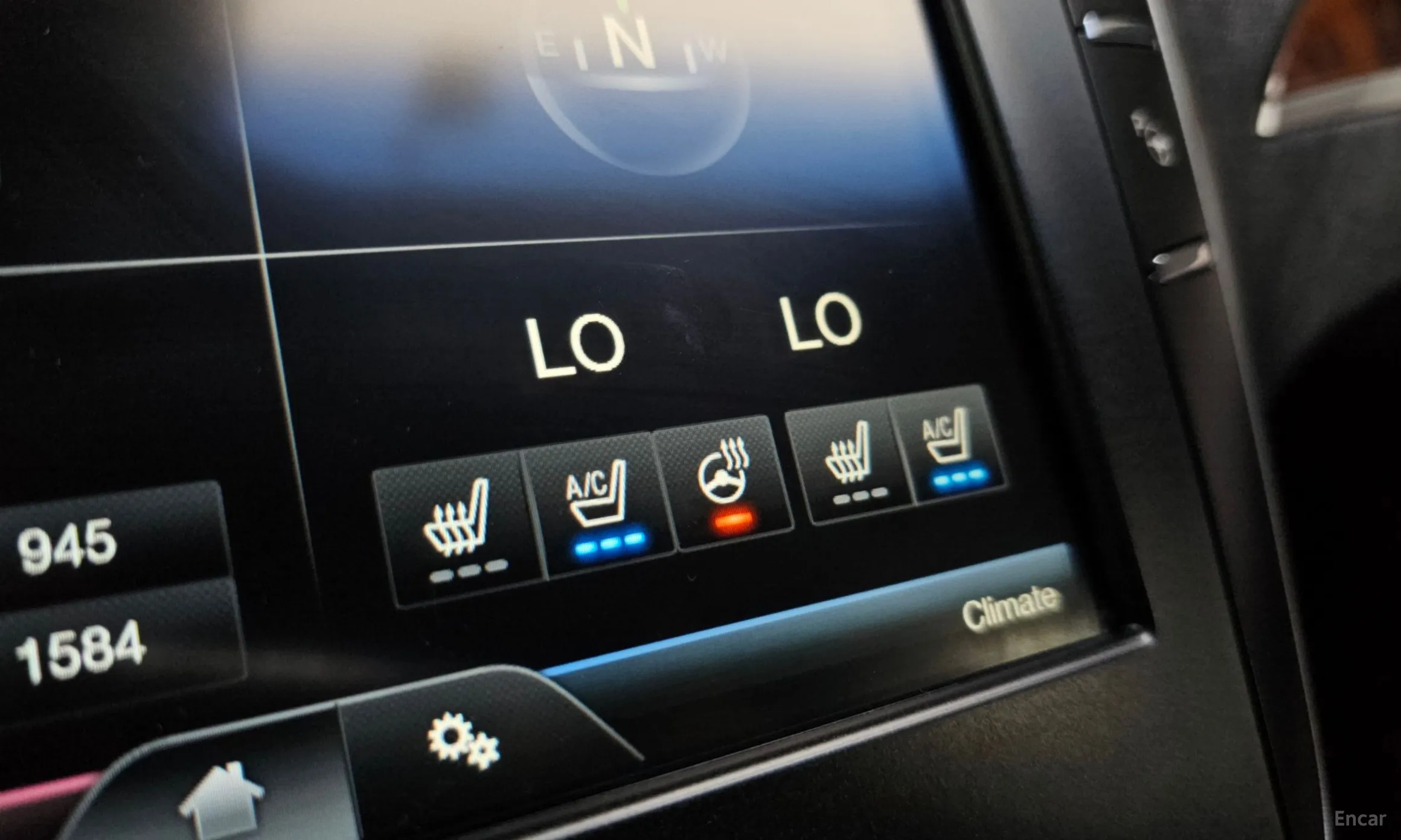 Lincoln New MKZ превью 10