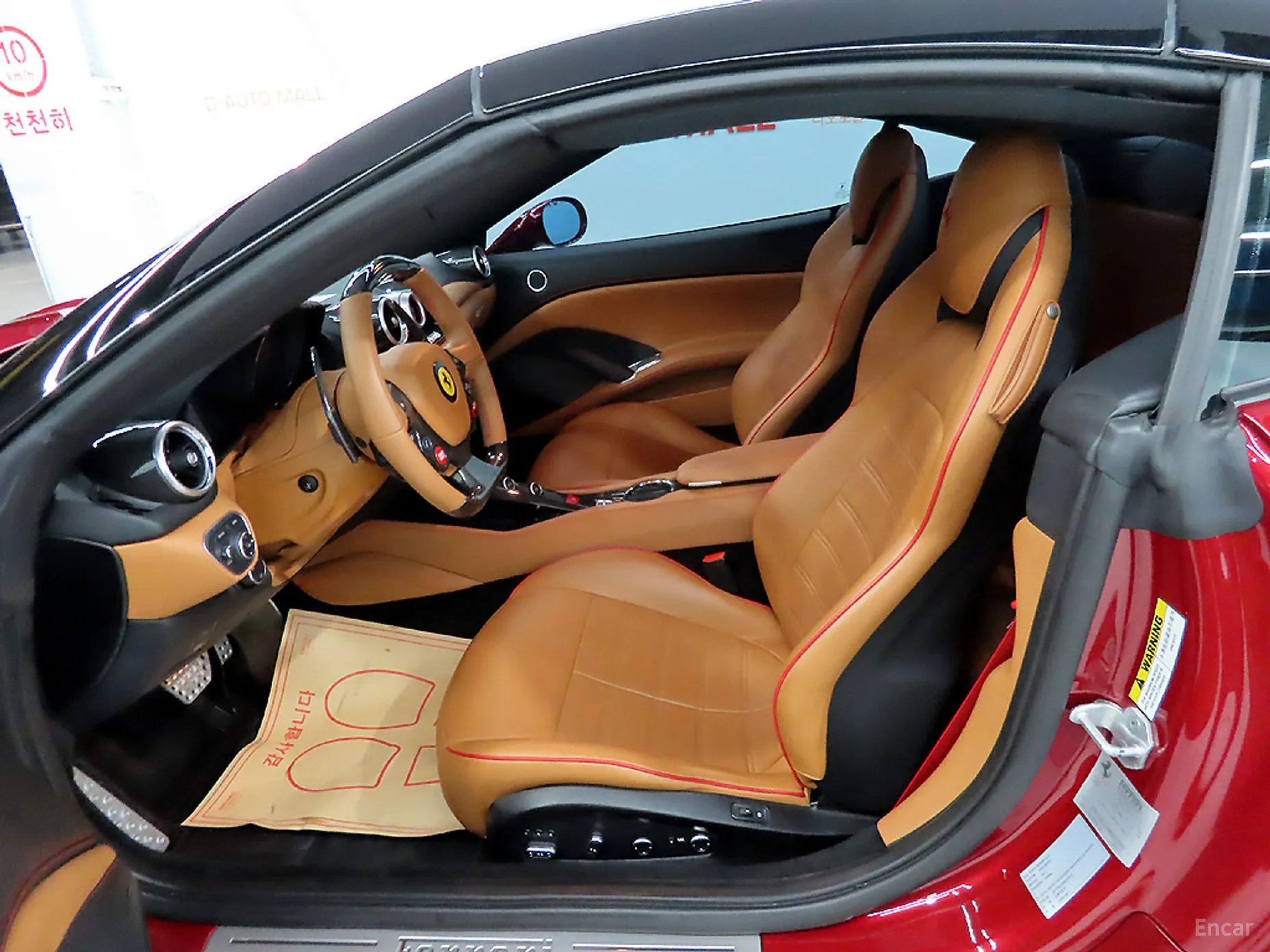 Ferrari California превью 10