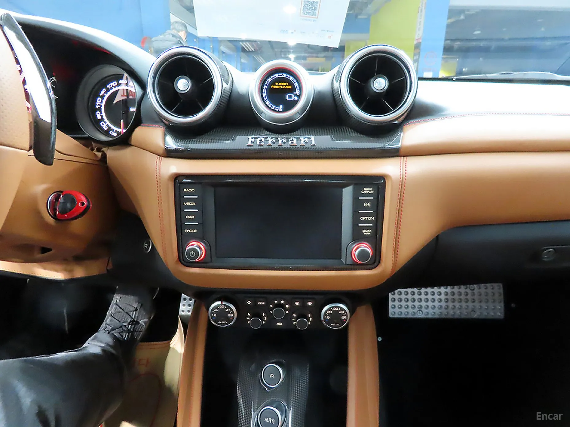 Ferrari California превью 17