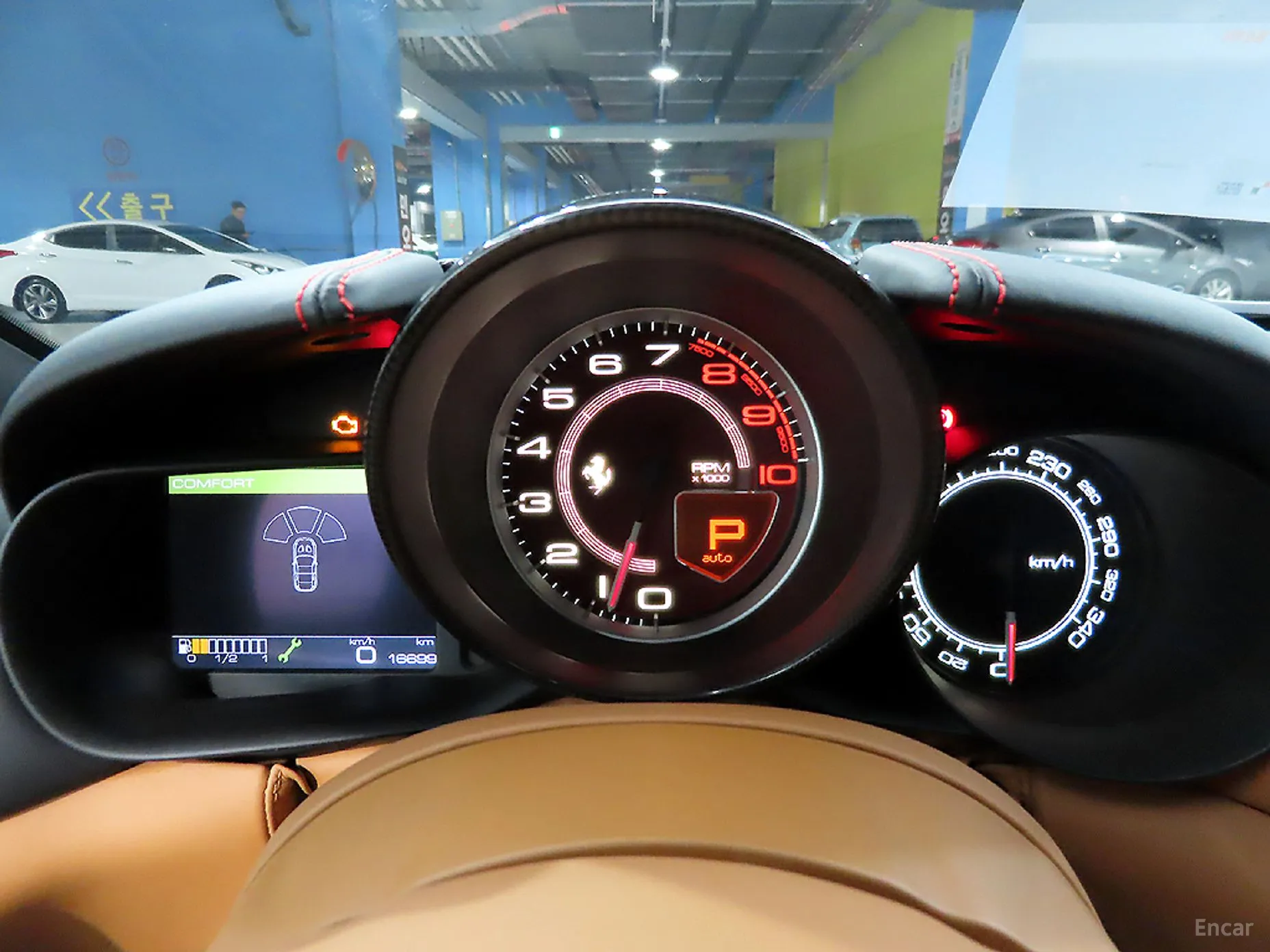 Ferrari California превью 8