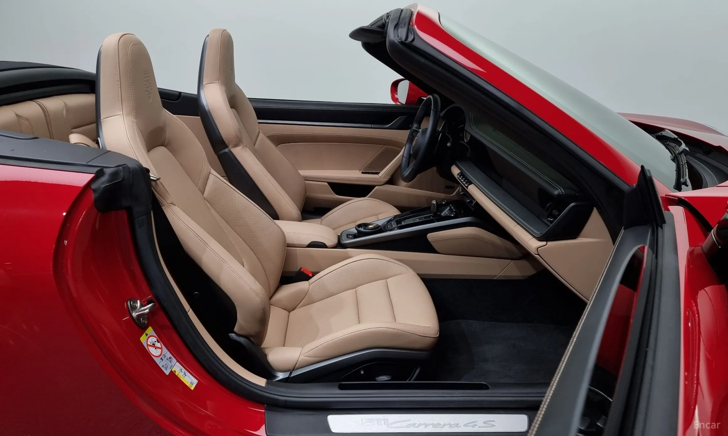 Porsche 911 (992) превью 11