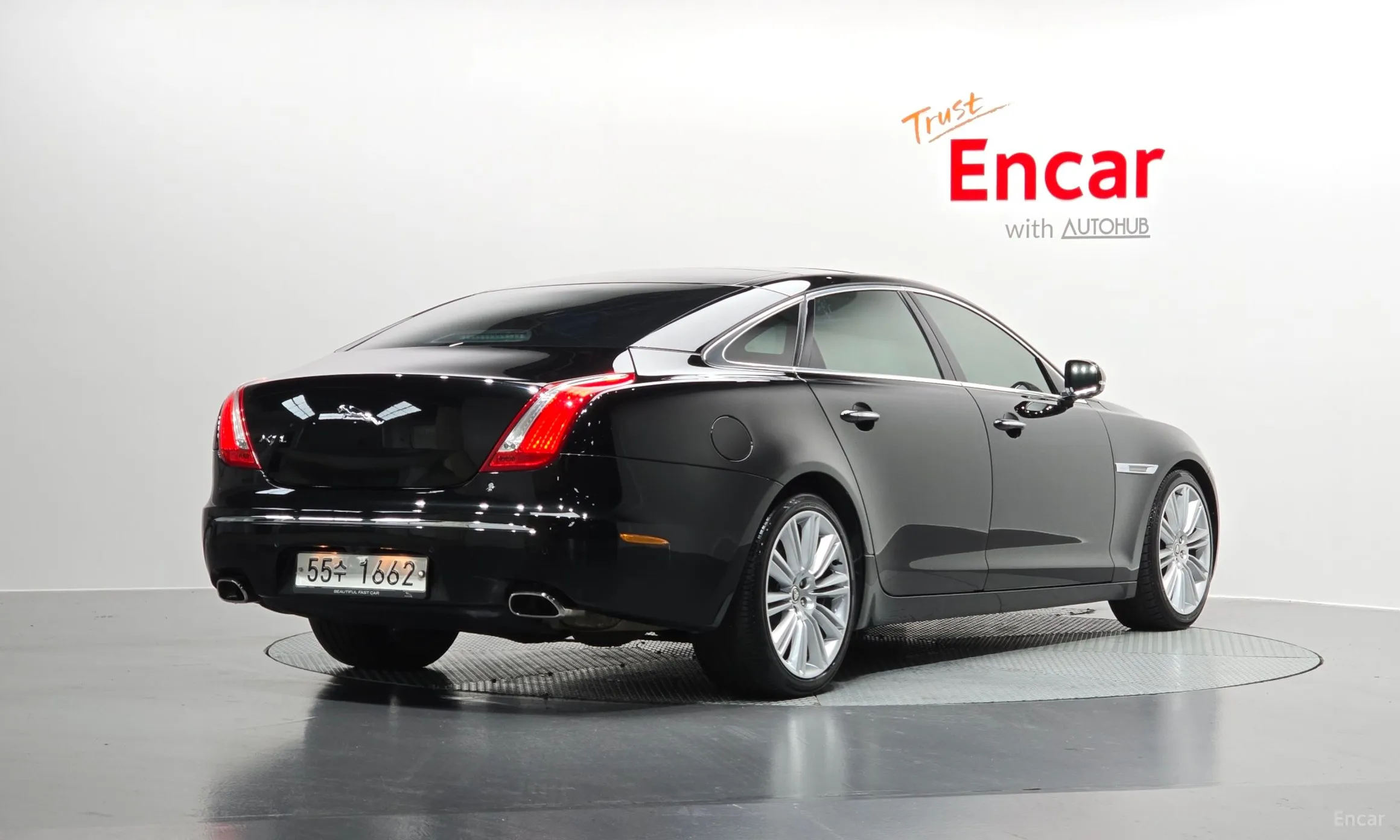 Jaguar All New XJ