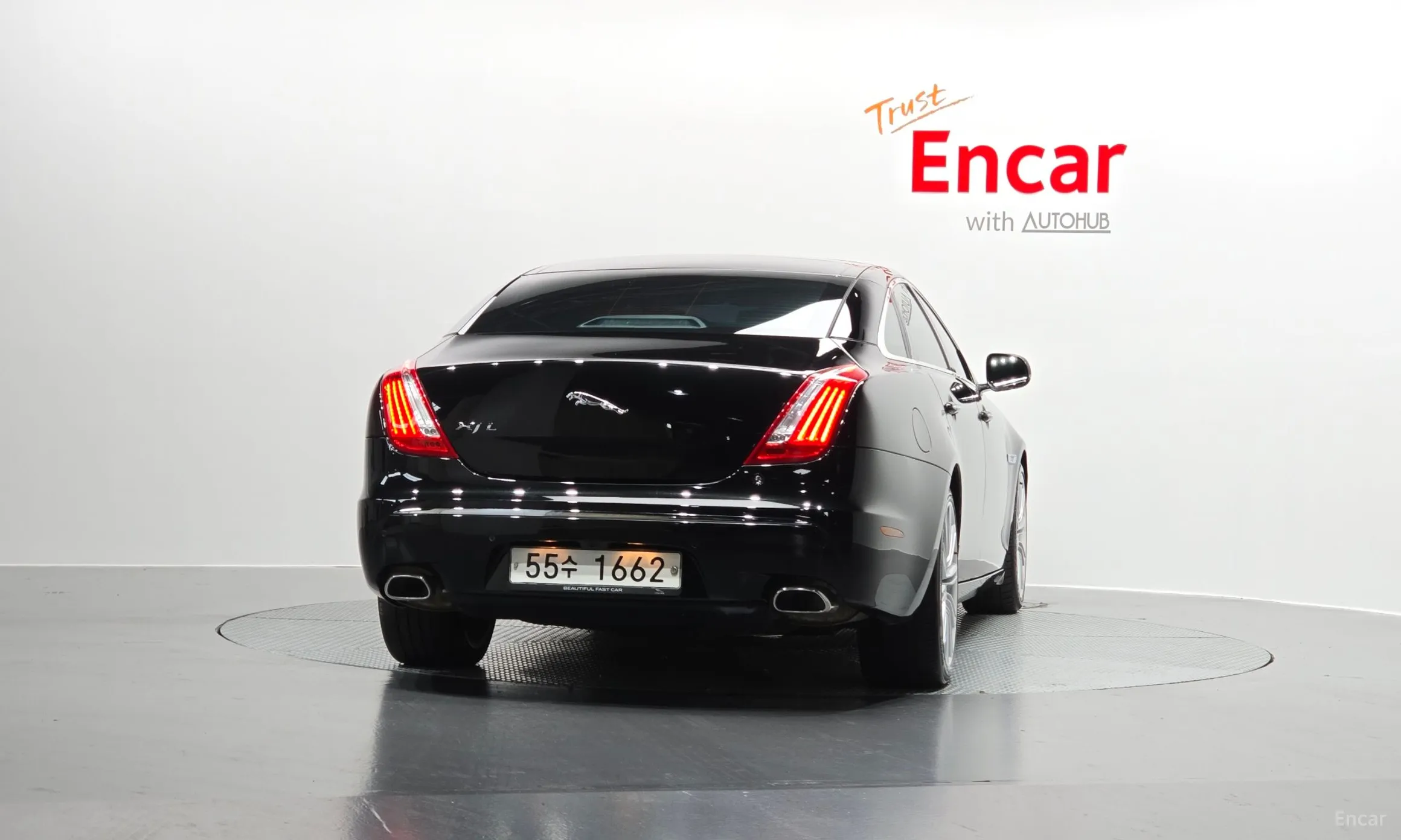 Jaguar All New XJ превью 4