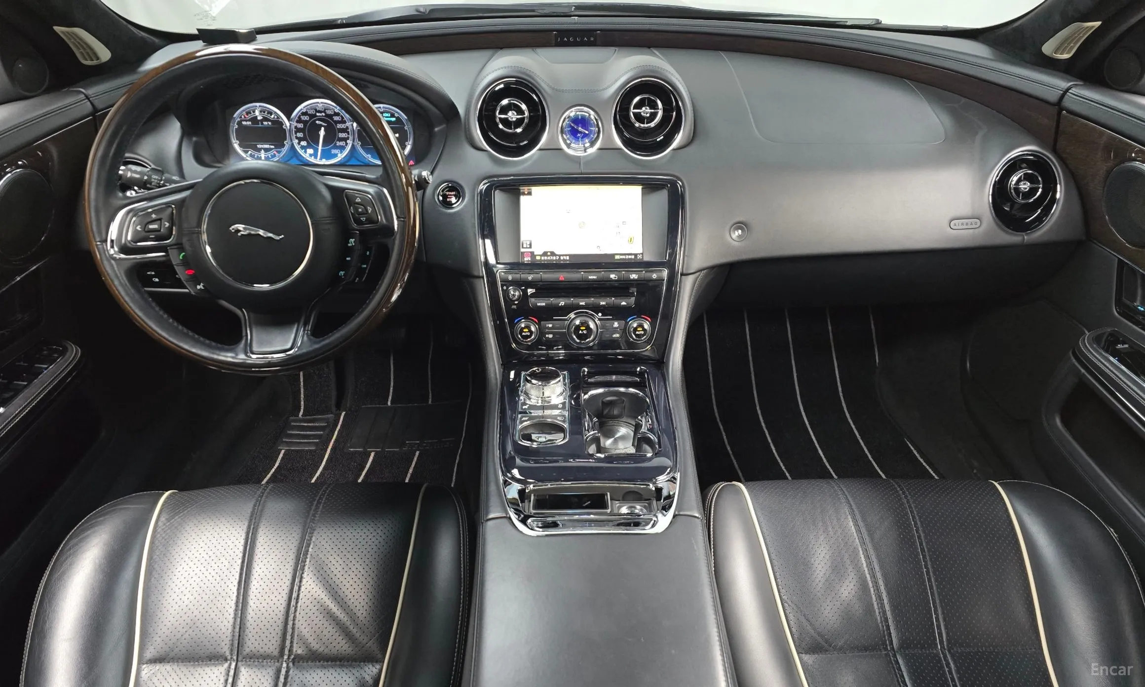 Jaguar All New XJ превью 7