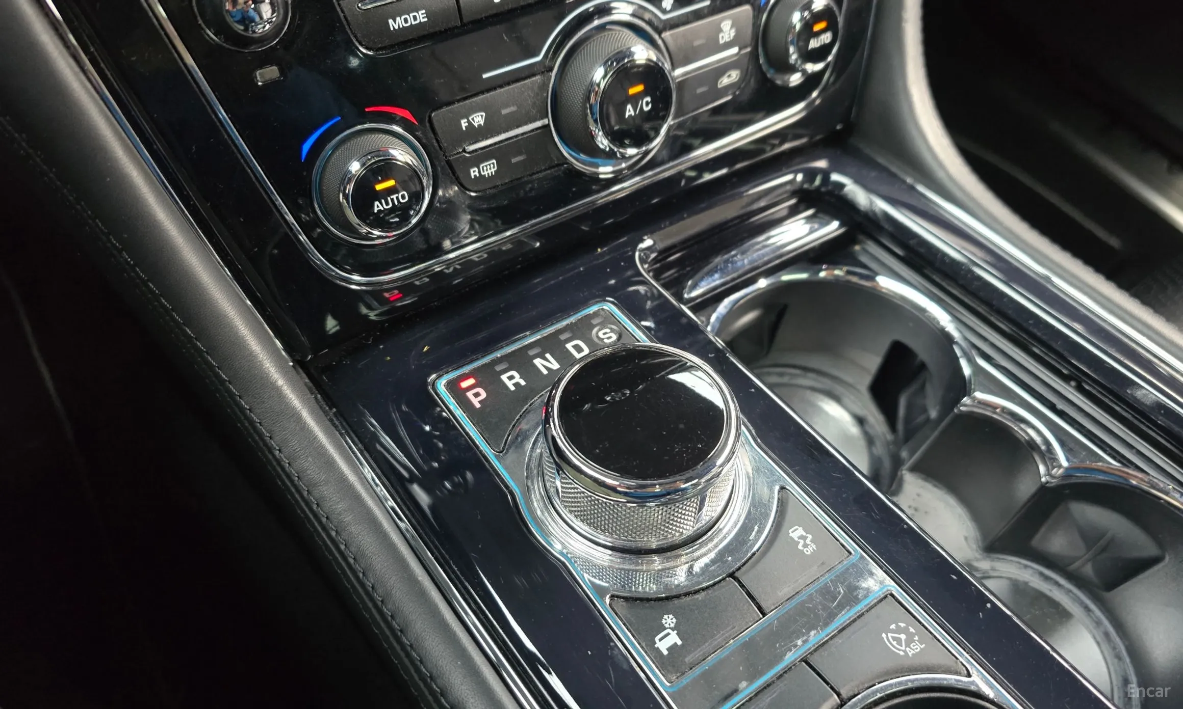 Jaguar All New XJ превью 9