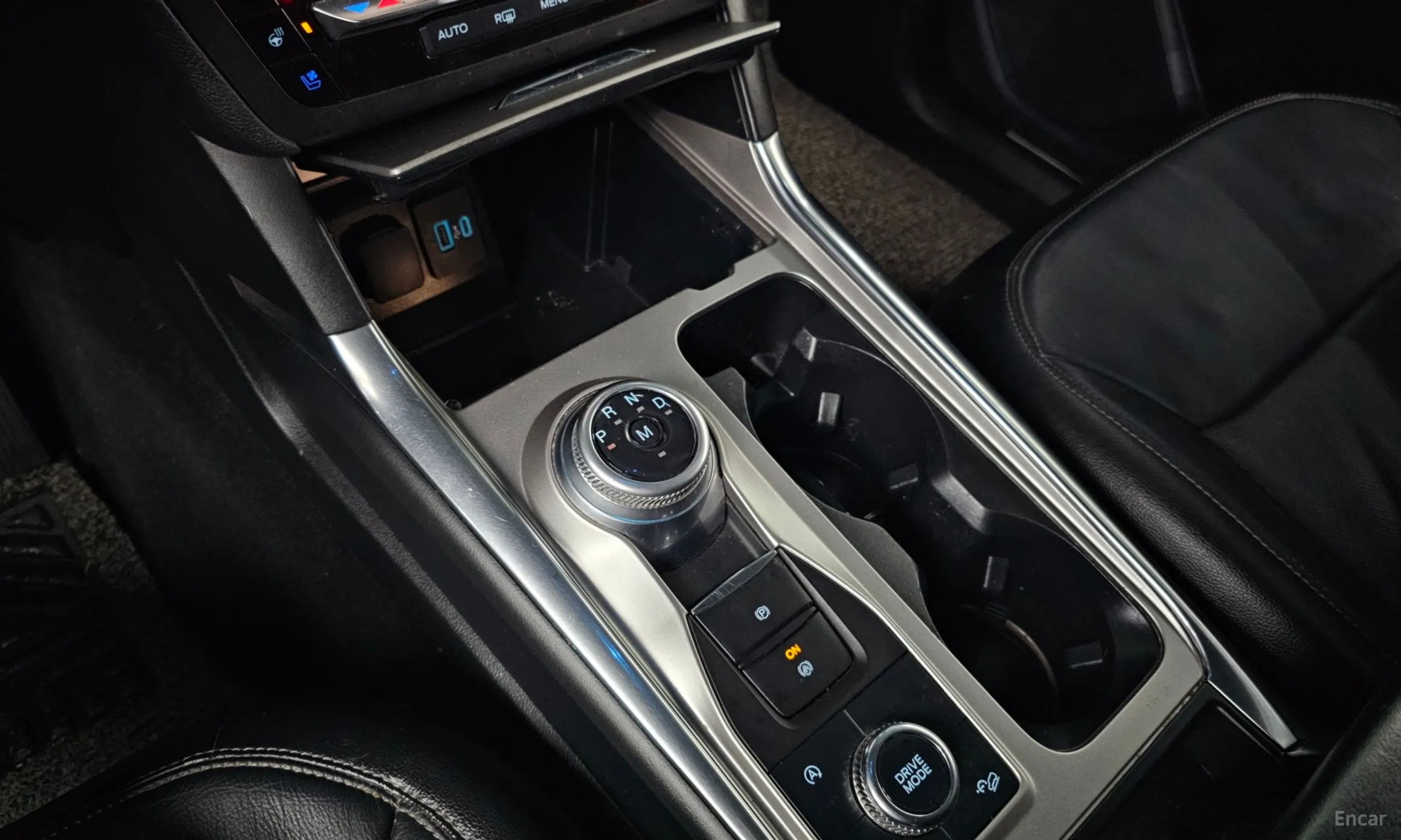 Ford Explorer 6th Generation превью 9
