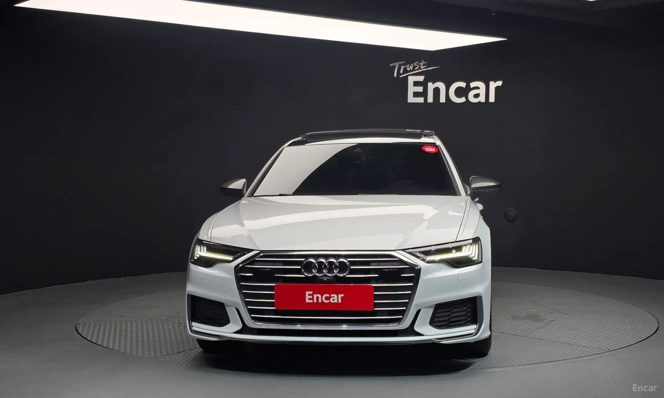Audi A6 (C8) превью 3