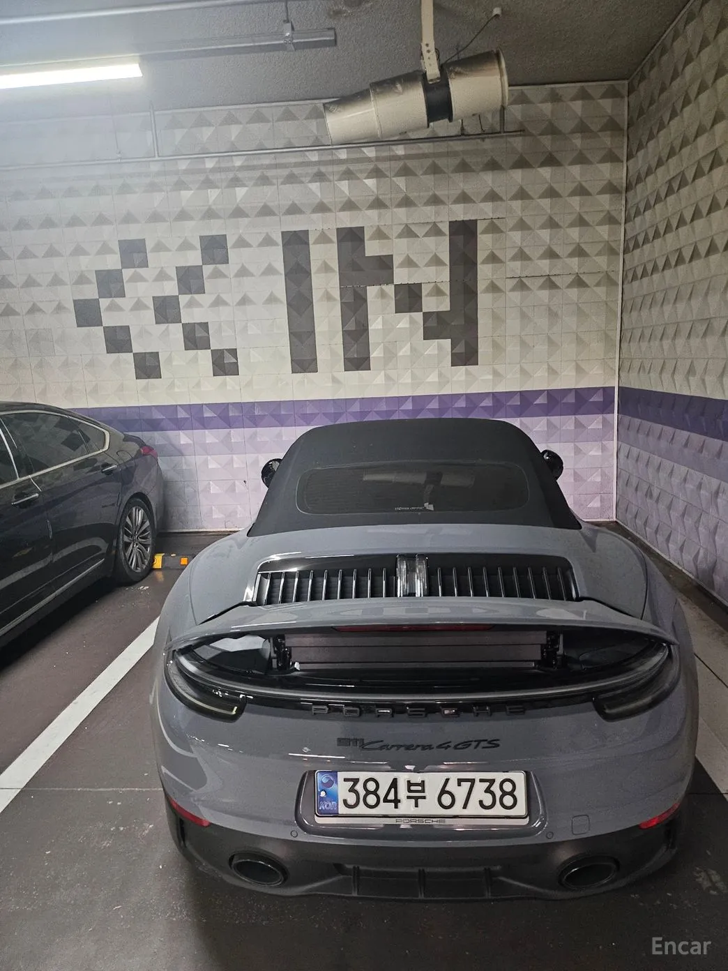 911 (992)