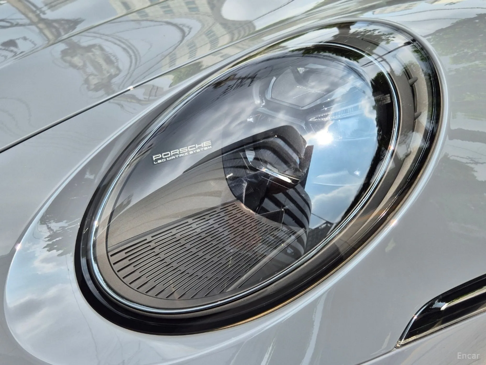 Porsche 911 (992) превью 8