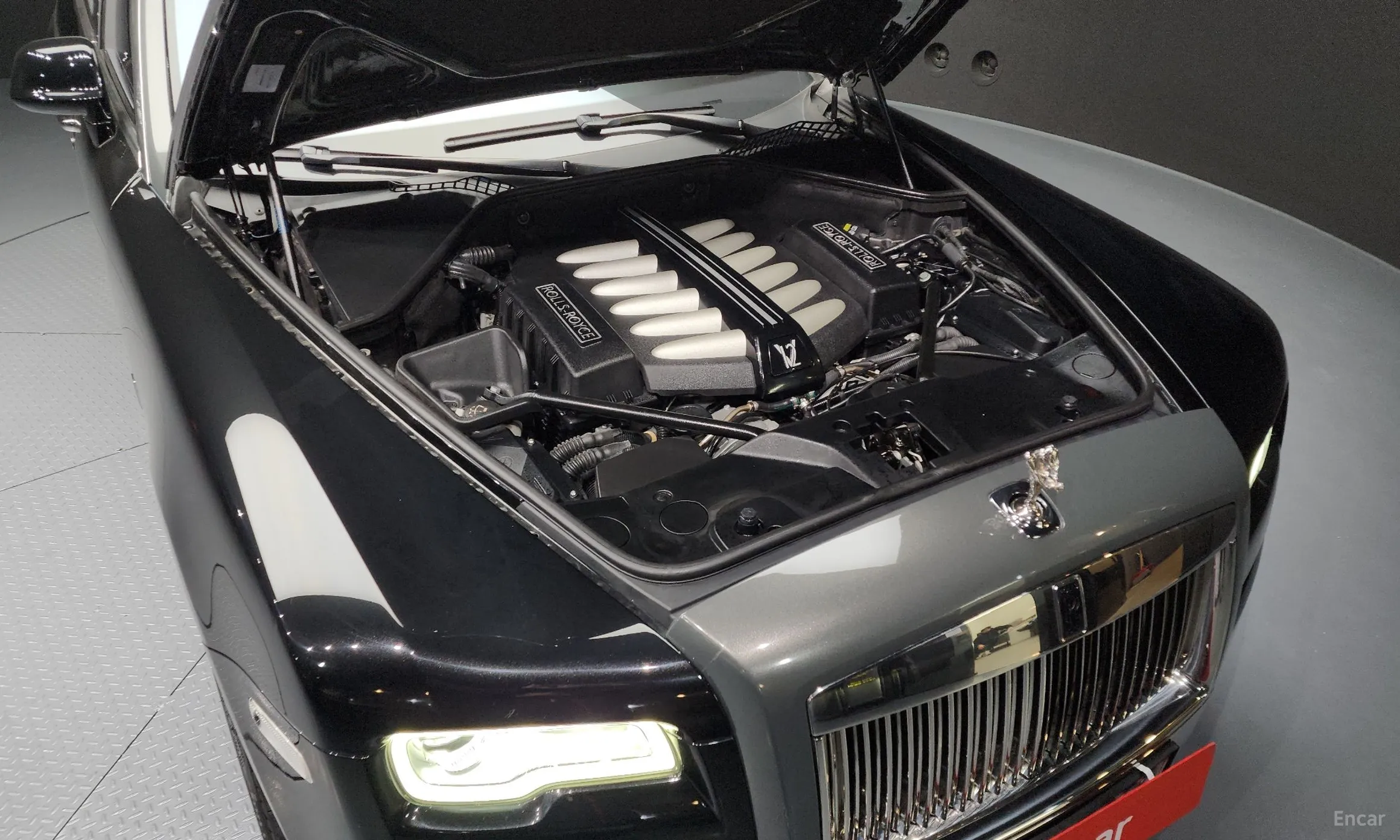 Rolls-Royce Ghost превью 6