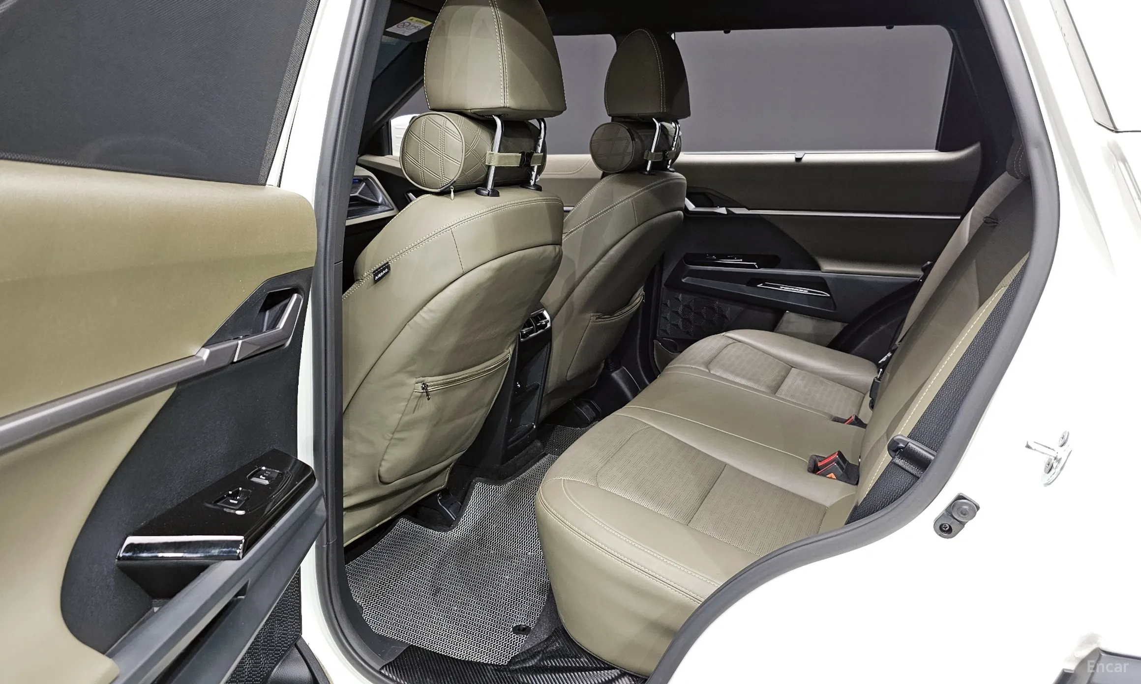 KG Mobility (SsangYong) Torres превью 10