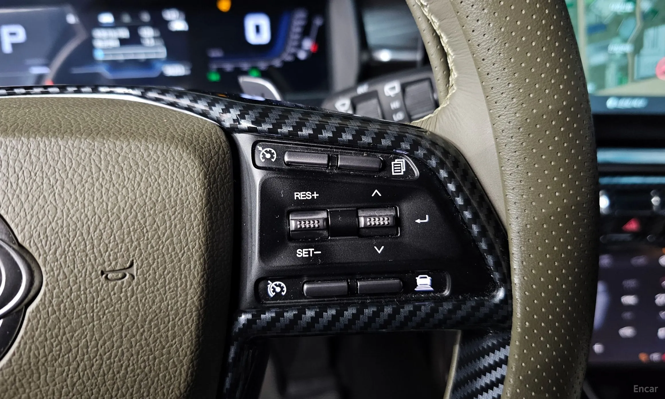 KG Mobility (SsangYong) Torres превью 16