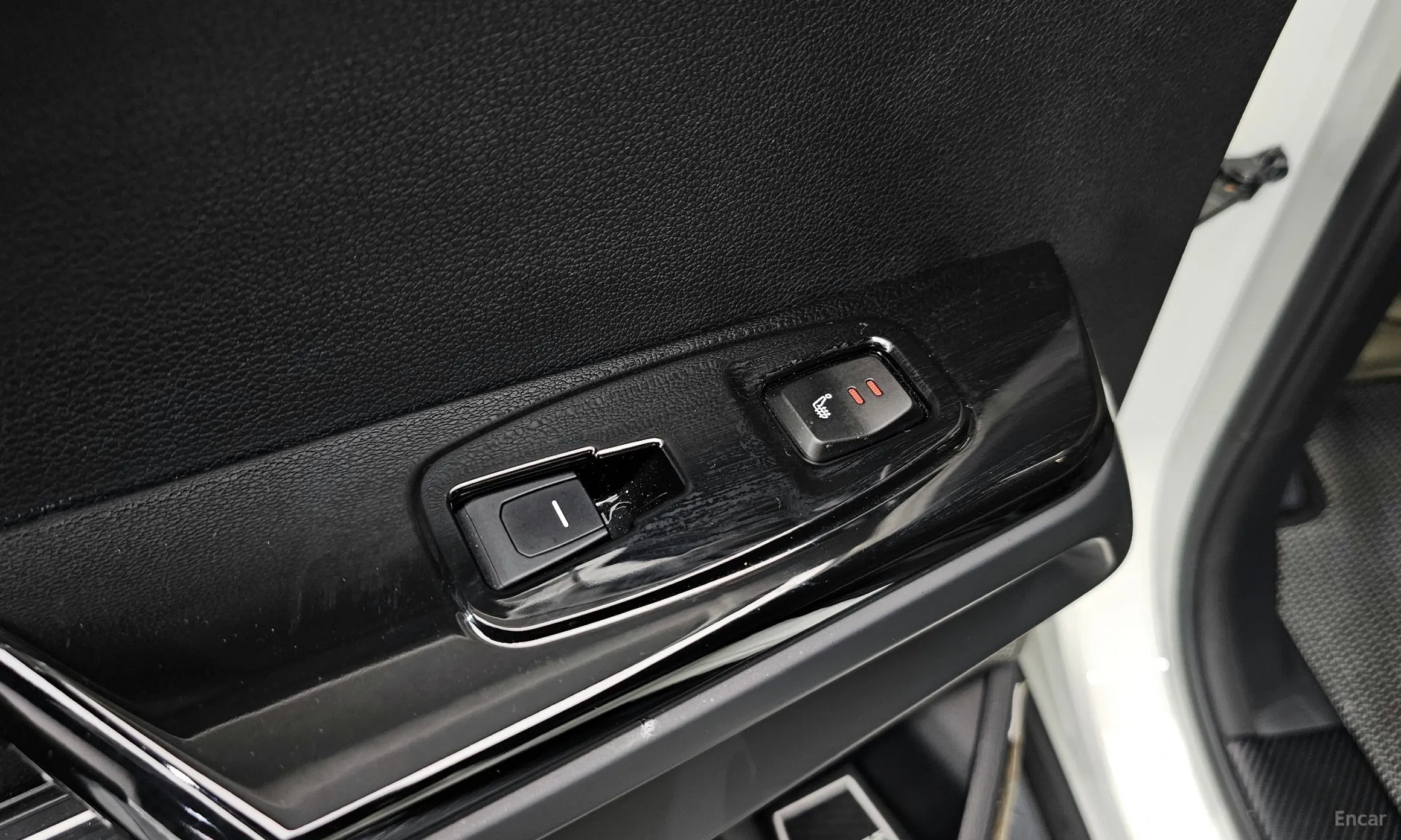 KG Mobility (SsangYong) Torres превью 19