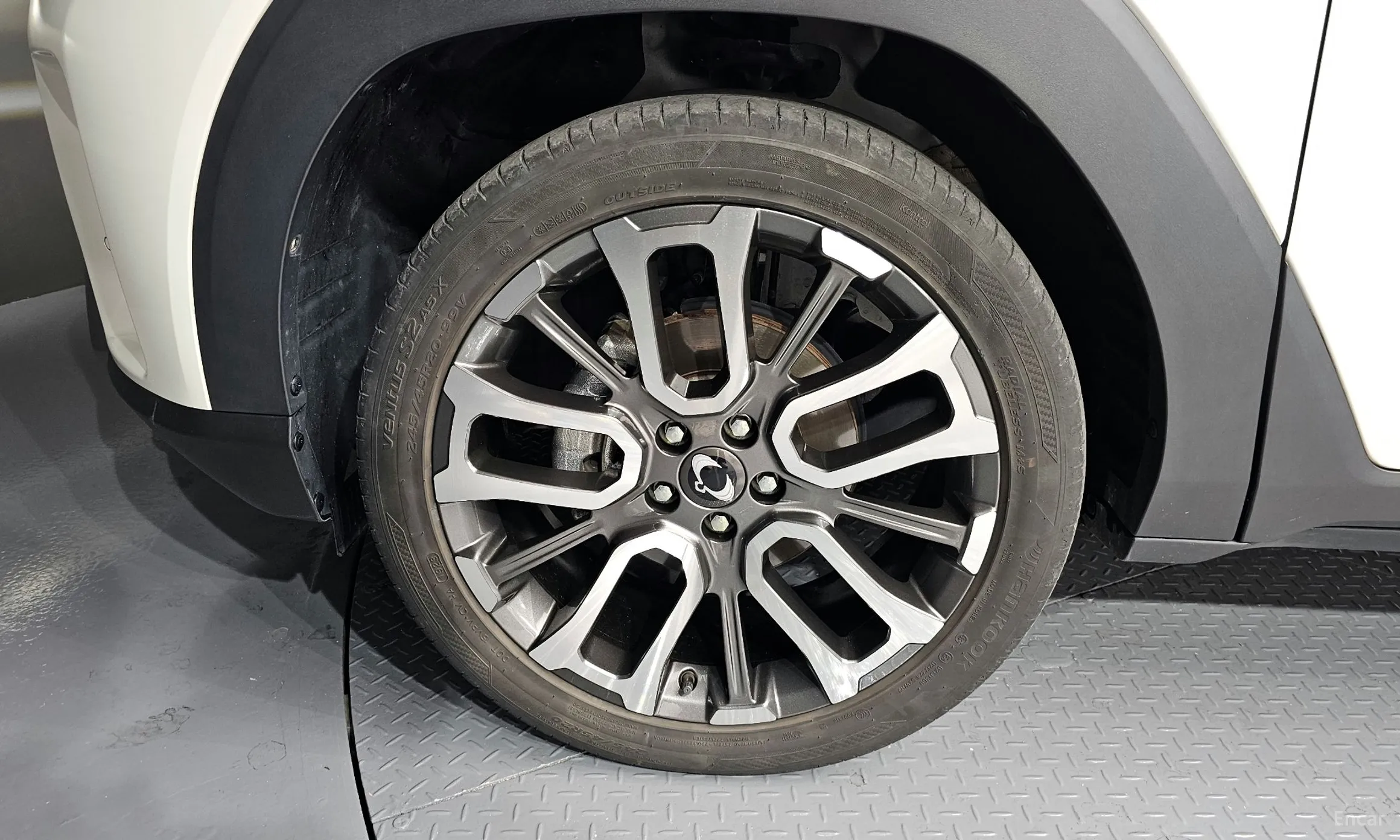 KG Mobility (SsangYong) Torres превью 5