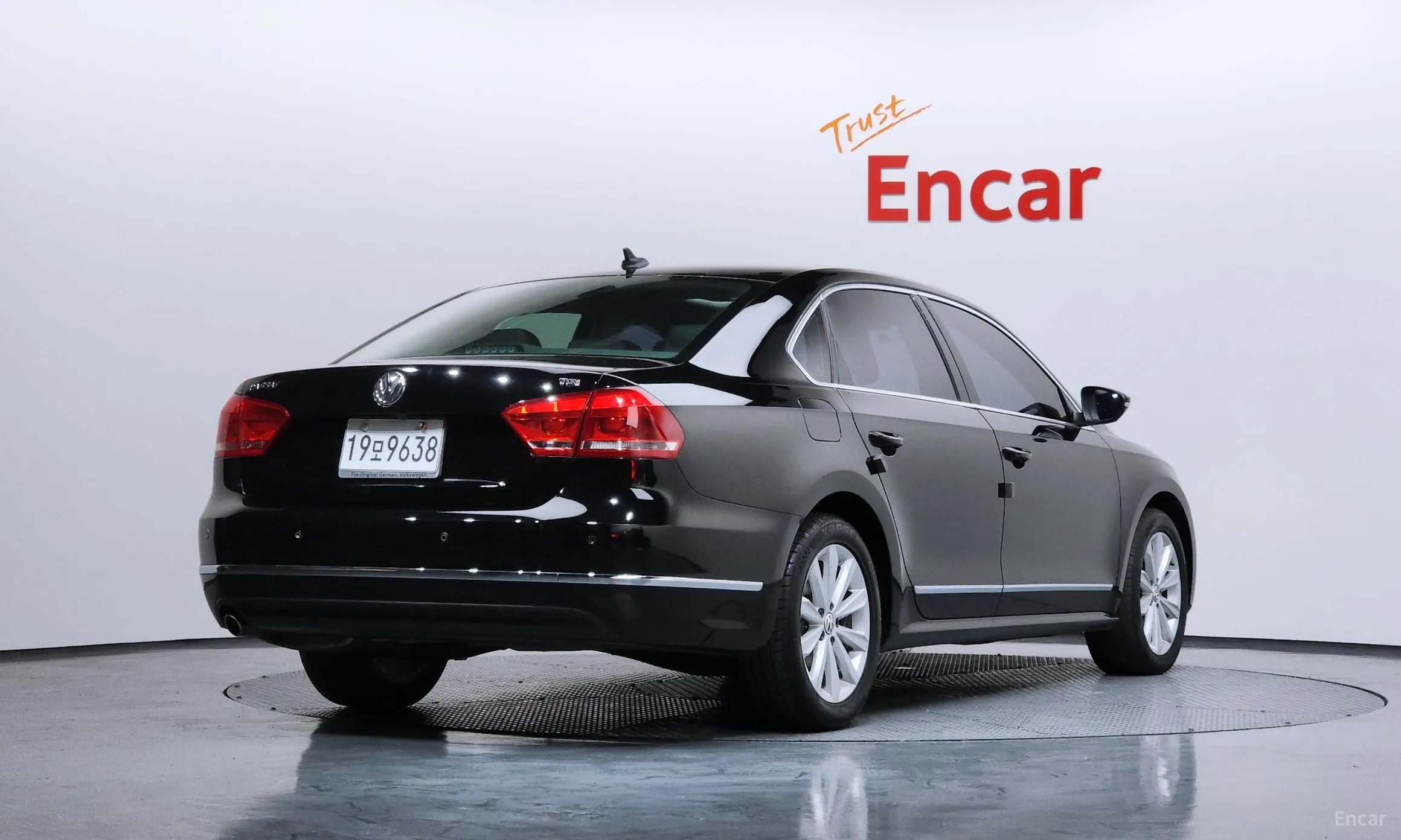 Volkswagen The New Passat превью 2
