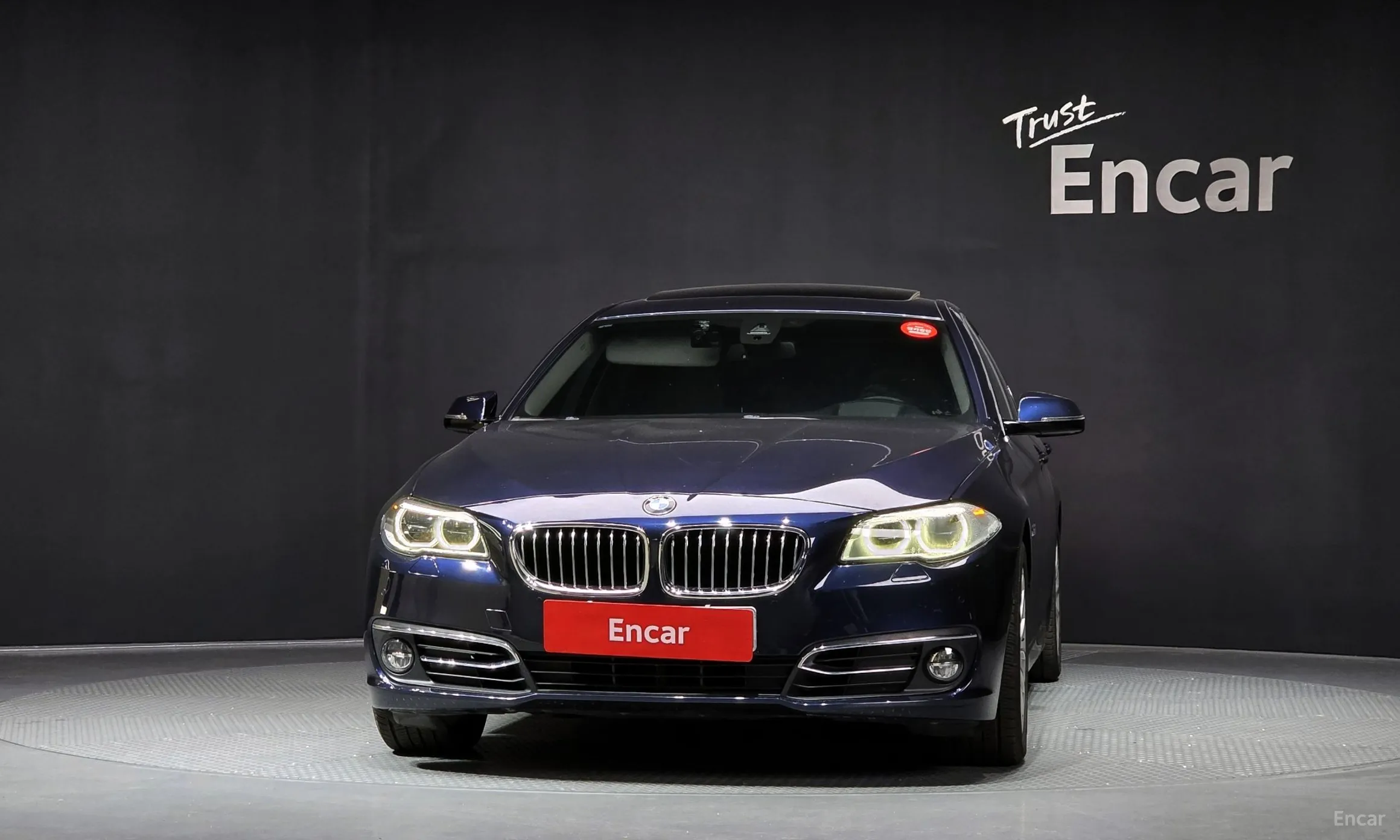 BMW 5 Series (F10) превью 3