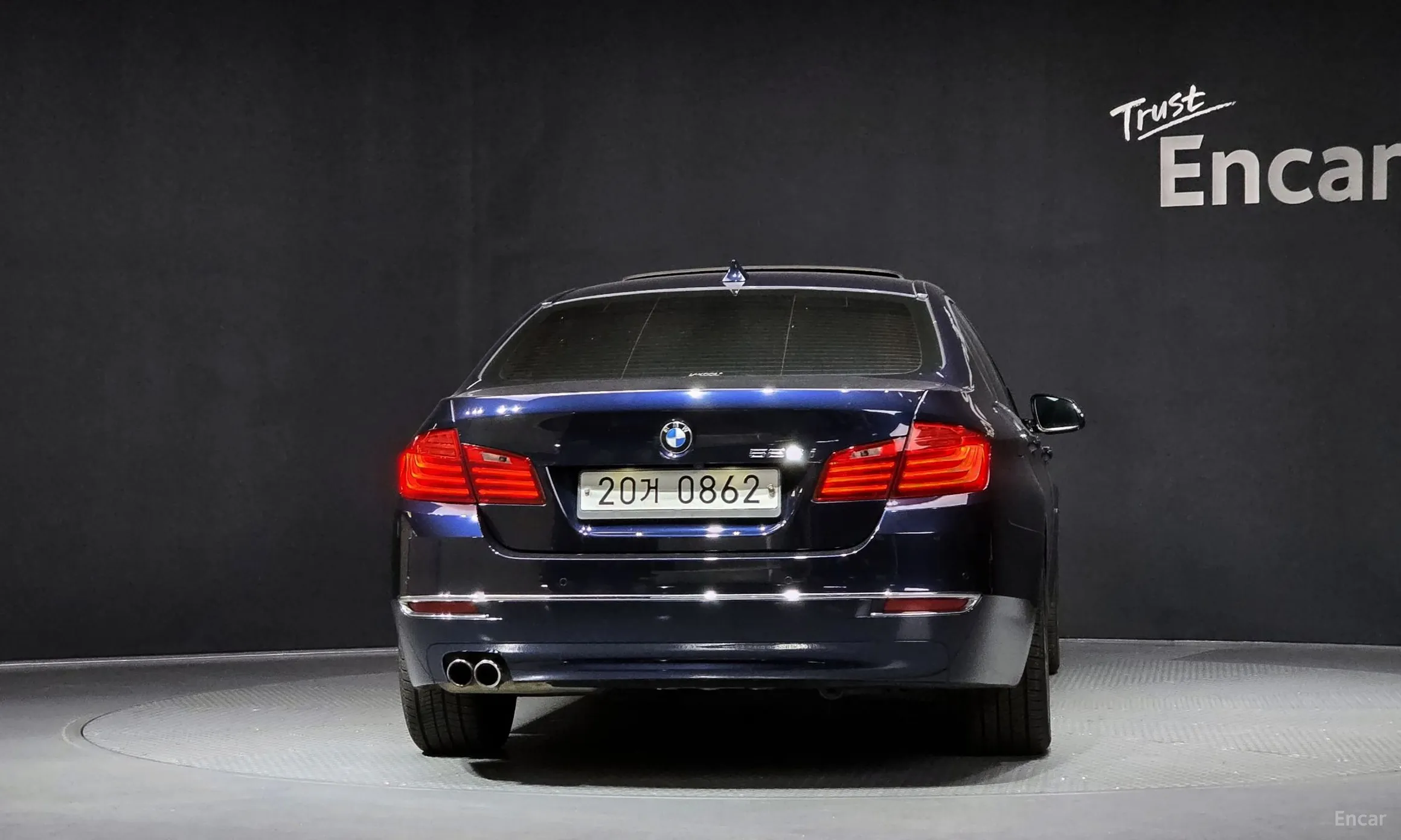 BMW 5 Series (F10) превью 4