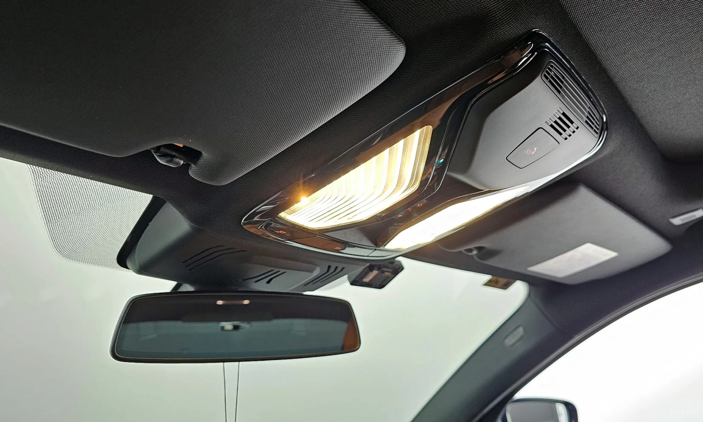 BMW 3 Series (G20) превью 16