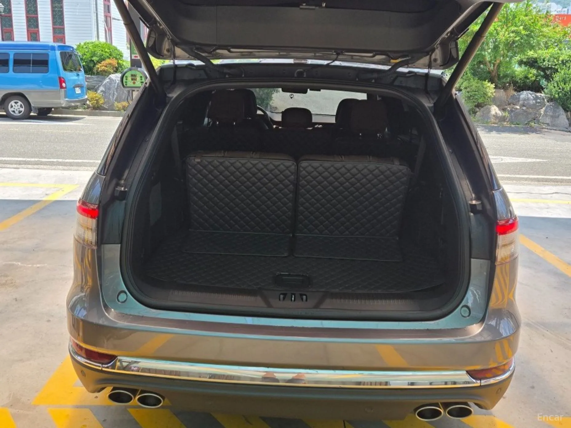 Lincoln Aviator 2nd Generation превью 20