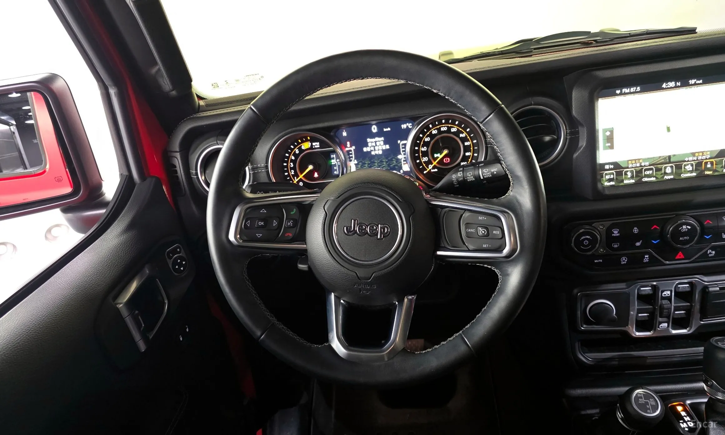 Jeep Wrangler (JL) превью 13