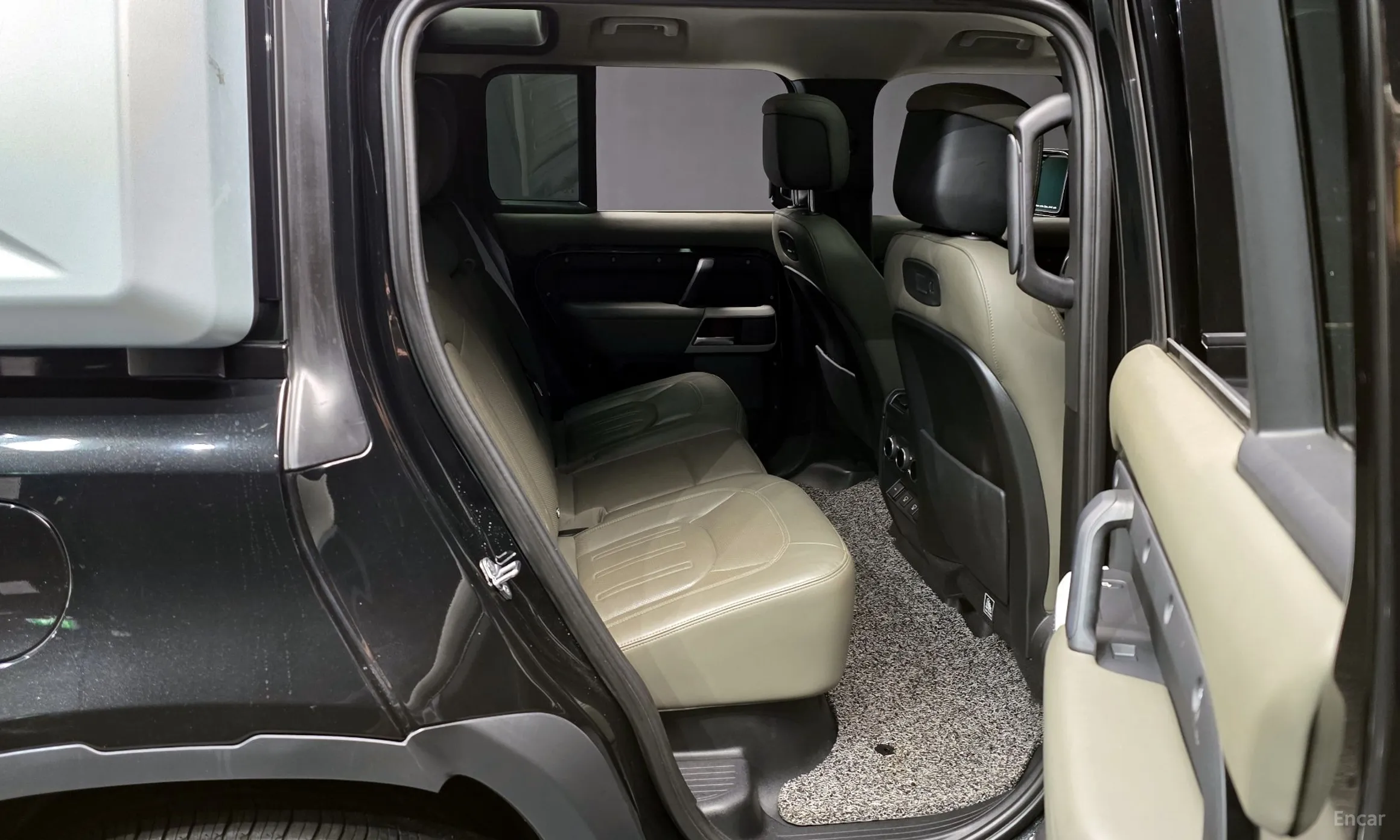 Land Rover Defender (L663) превью 12