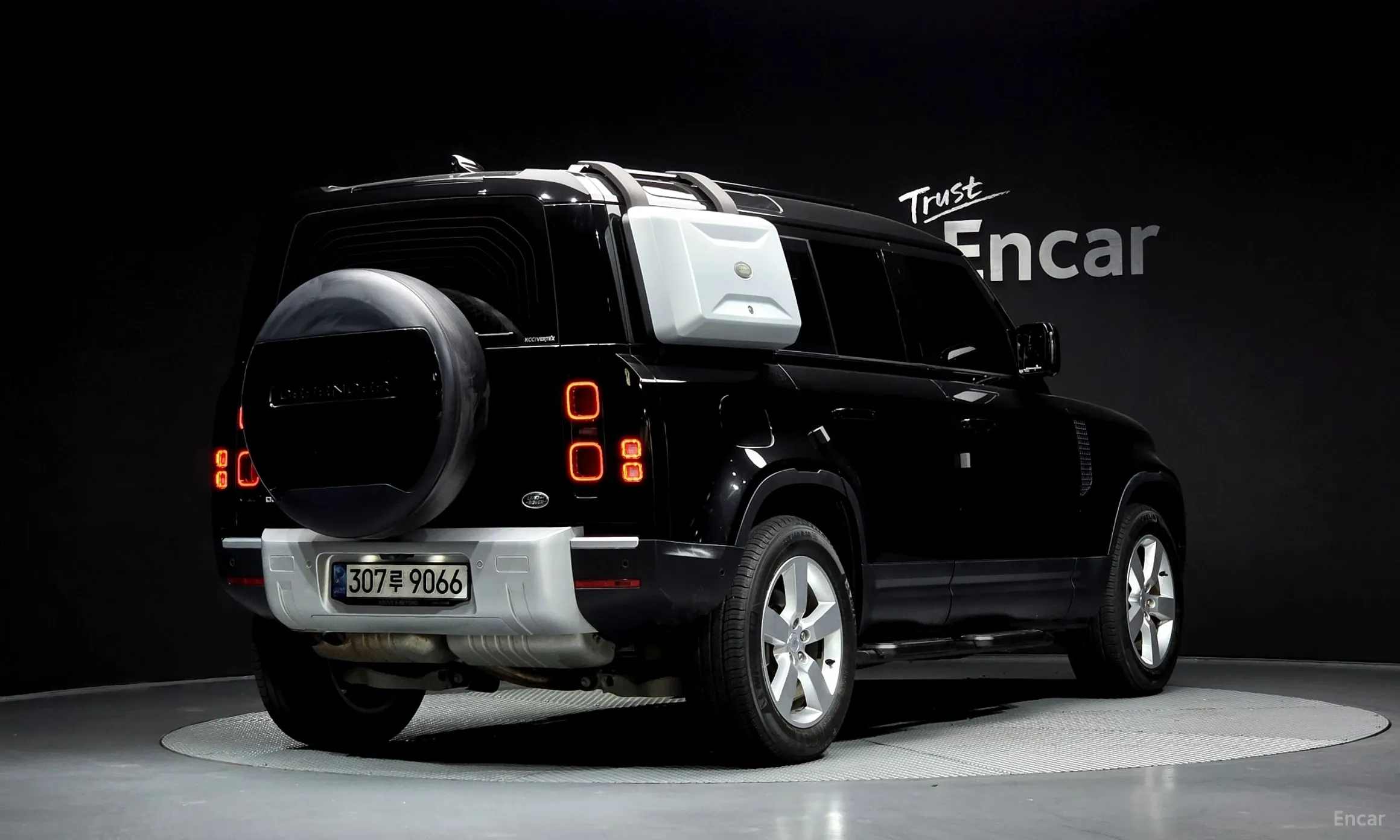 Land Rover Defender (L663) превью 2