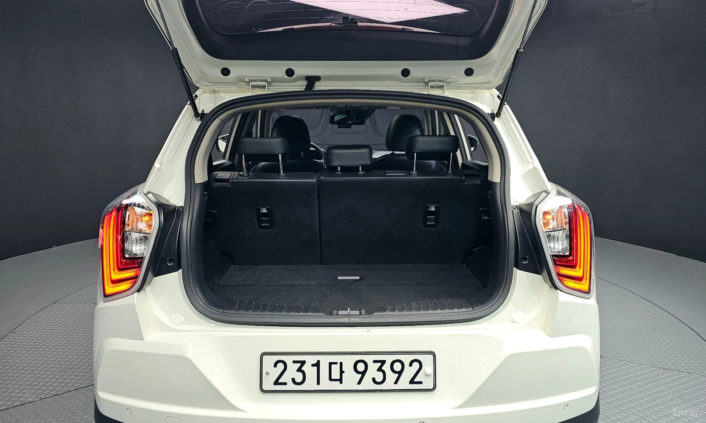 KG Mobility (SsangYong) Berry New Tivoli превью 20