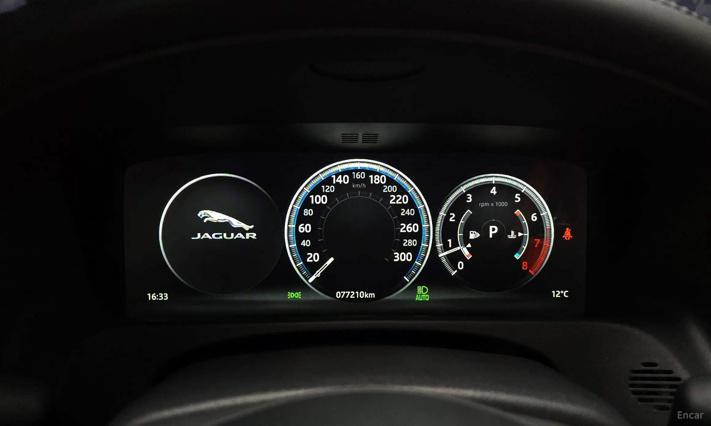 Jaguar XF (x260) превью 8