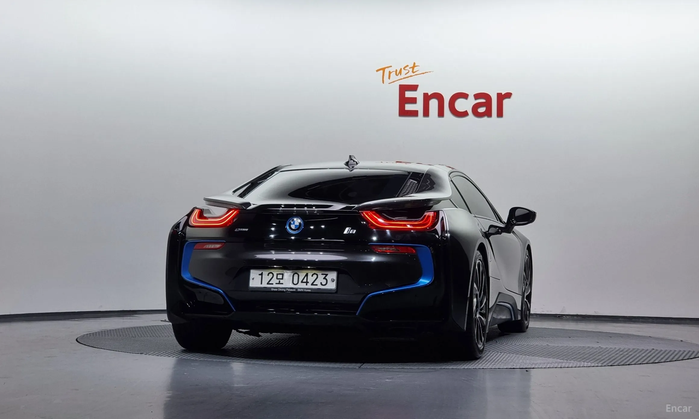 BMW i8 превью 4