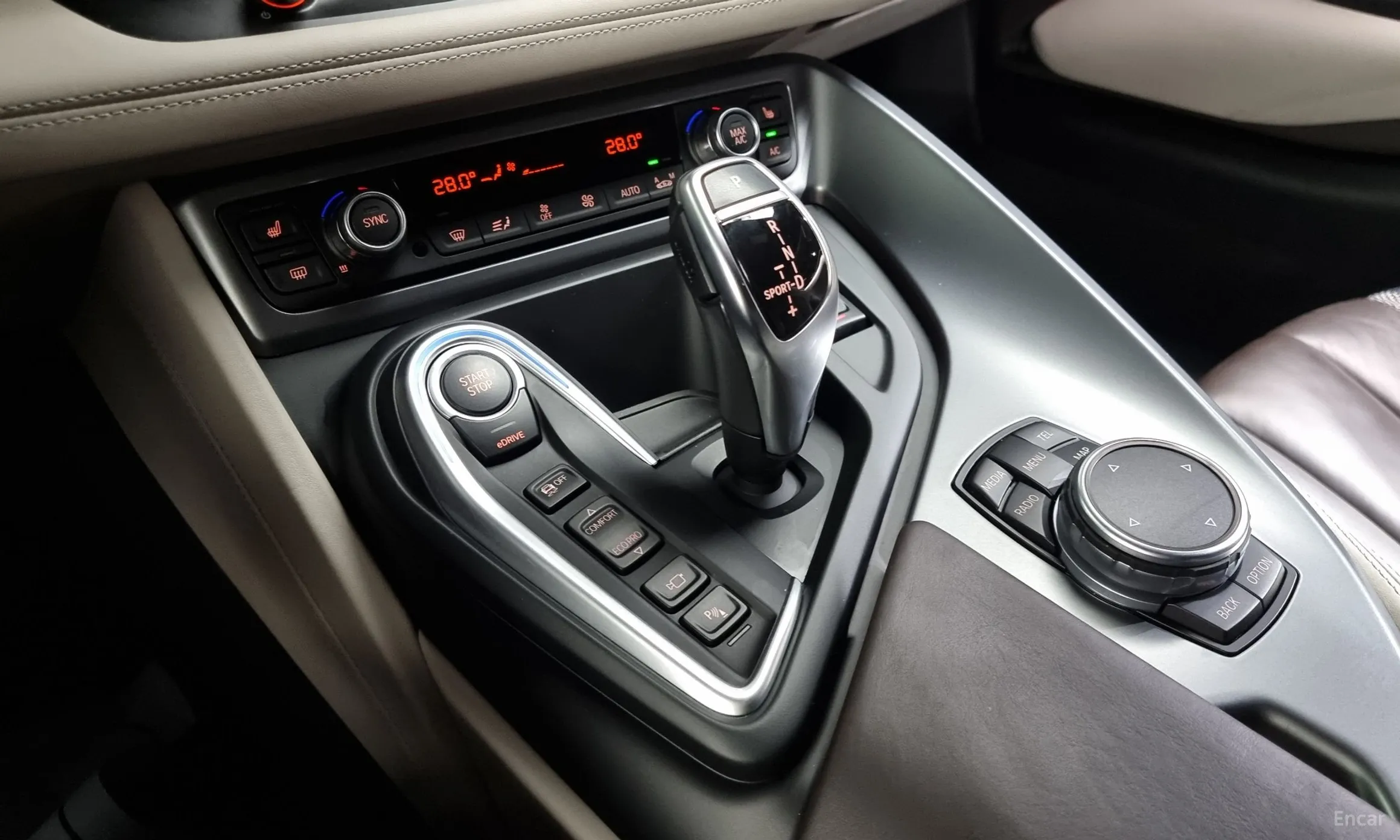 BMW i8 превью 9